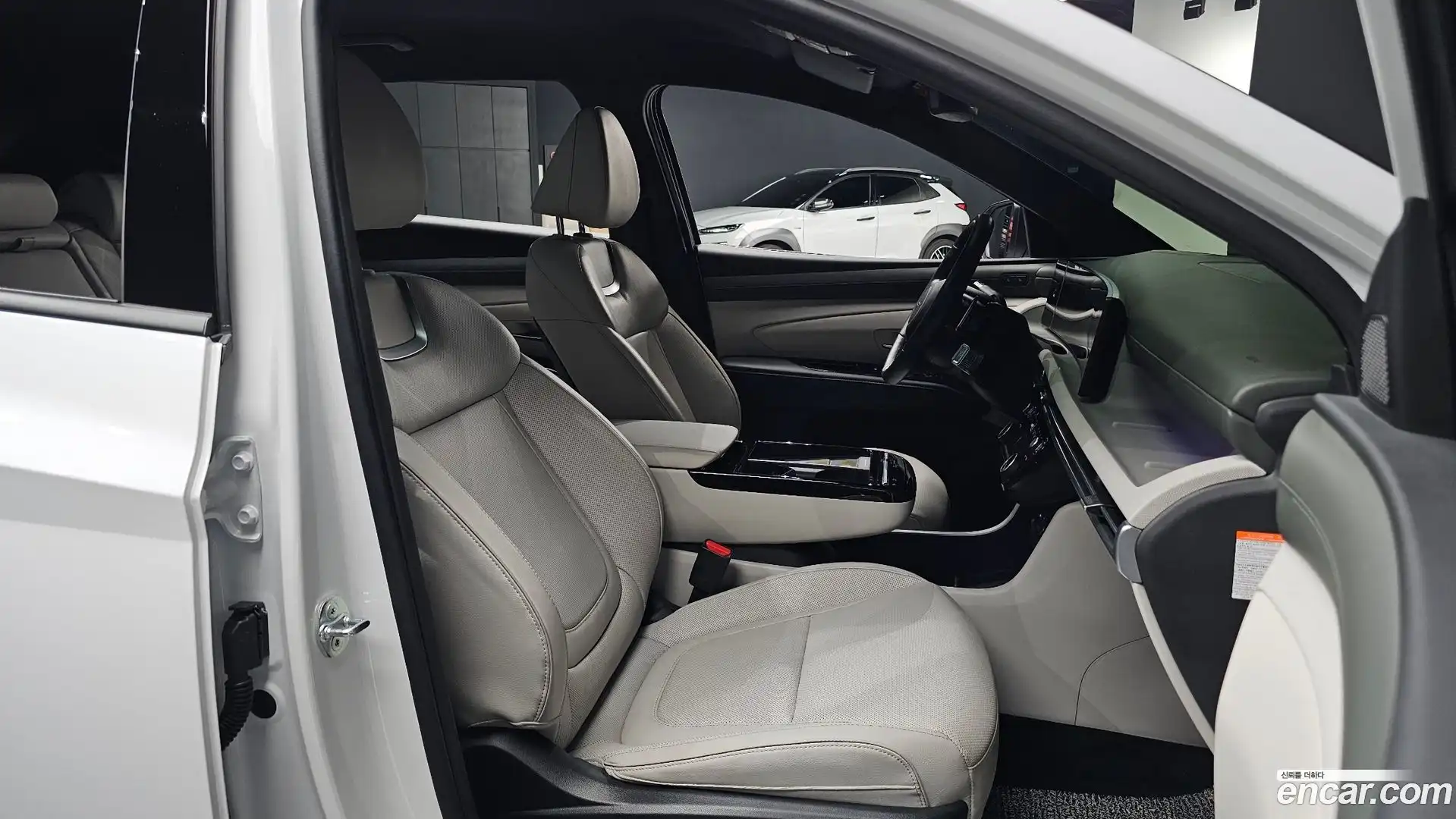 Tucson Hyundai 2025.3-OPTION-015