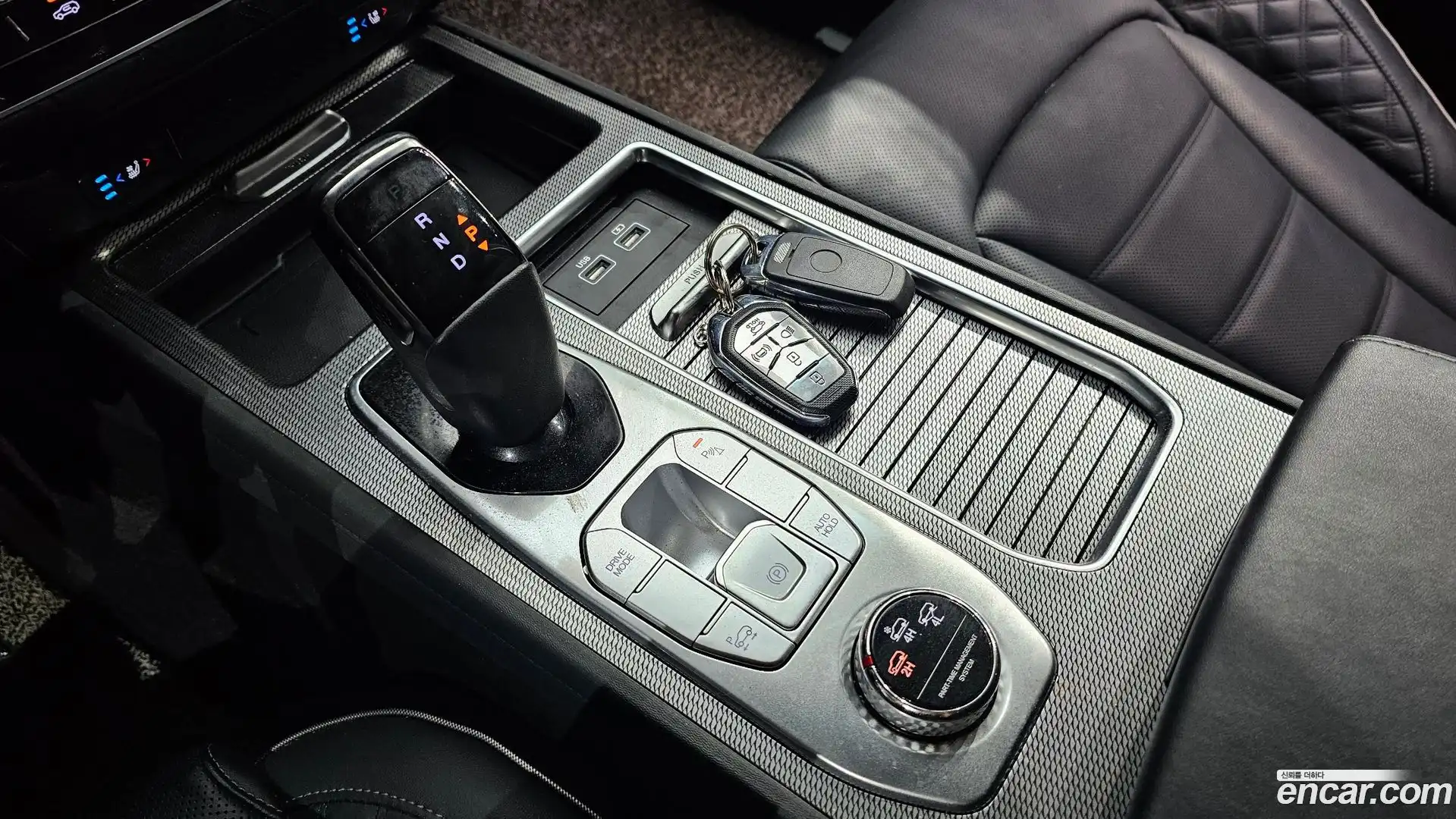 Rexton KG Mobility 2022.3-INNER-009