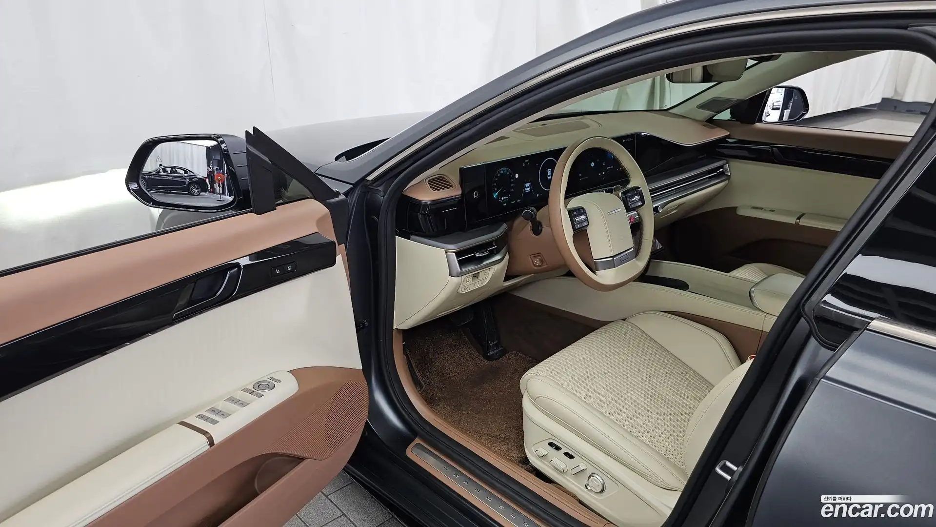Grandeur Hyundai 2023.5-INNER-010