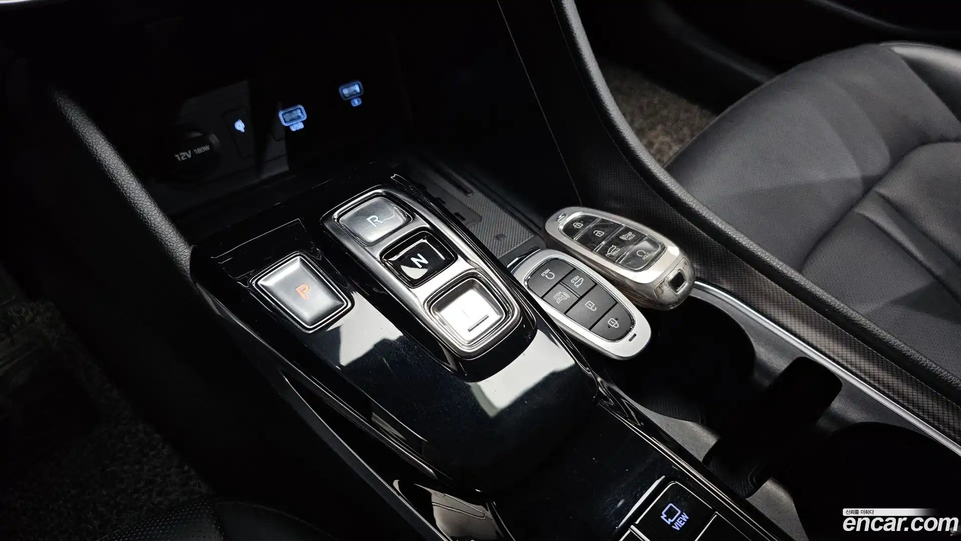 Sonata Hyundai 2019.5-INNER-009