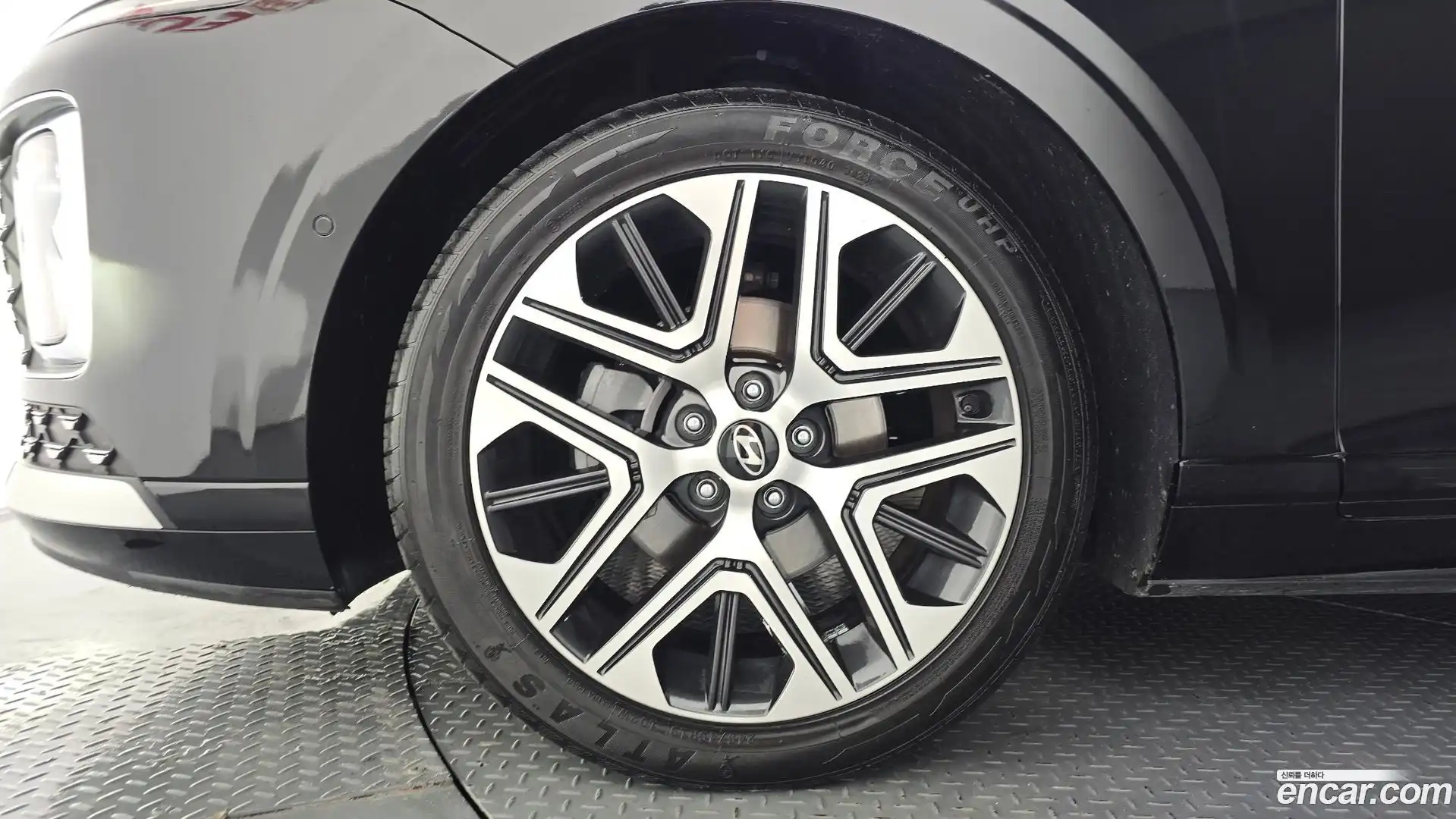 Grandeur Hyundai 2023.4-OUTER-005