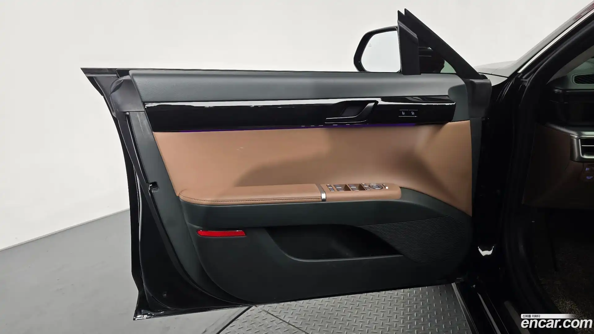 Grandeur Hyundai 2023.4-INNER-034