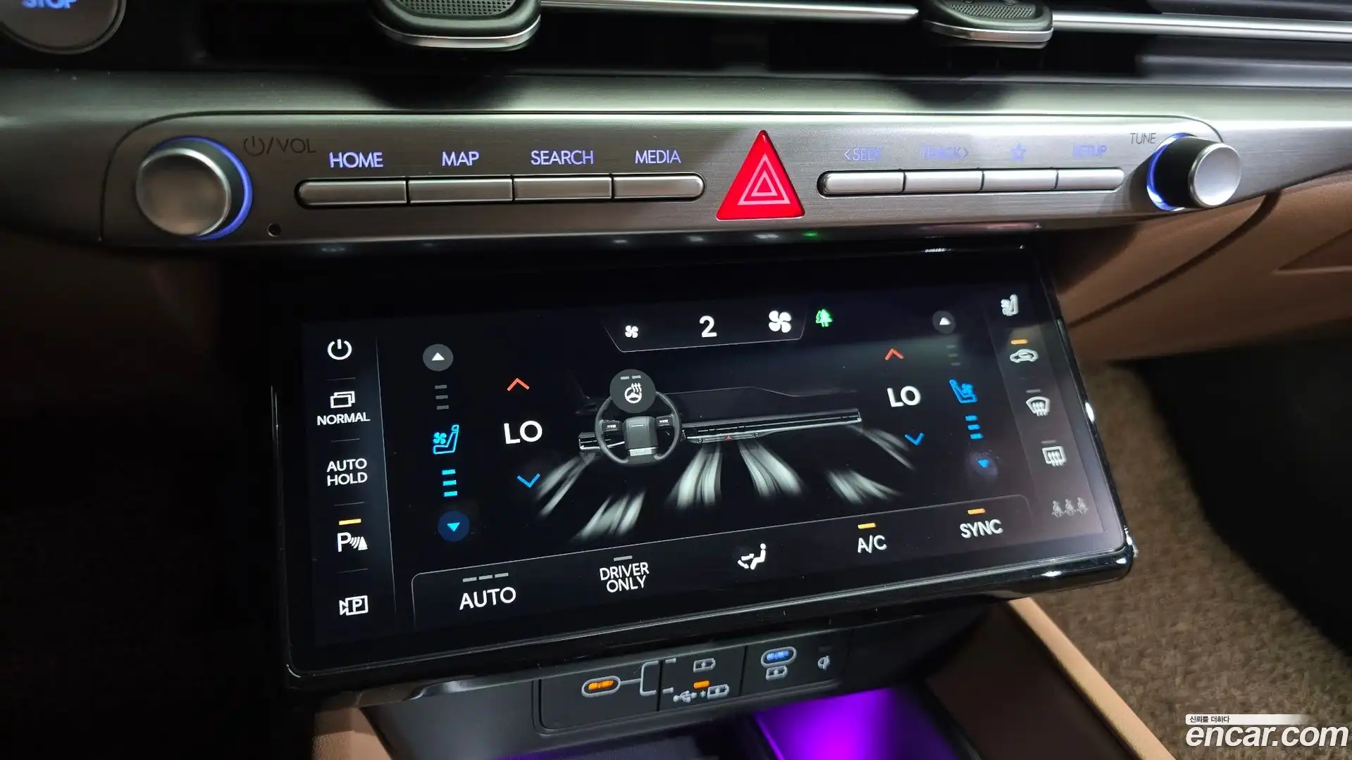 Grandeur Hyundai 2023.4-OPTION-049