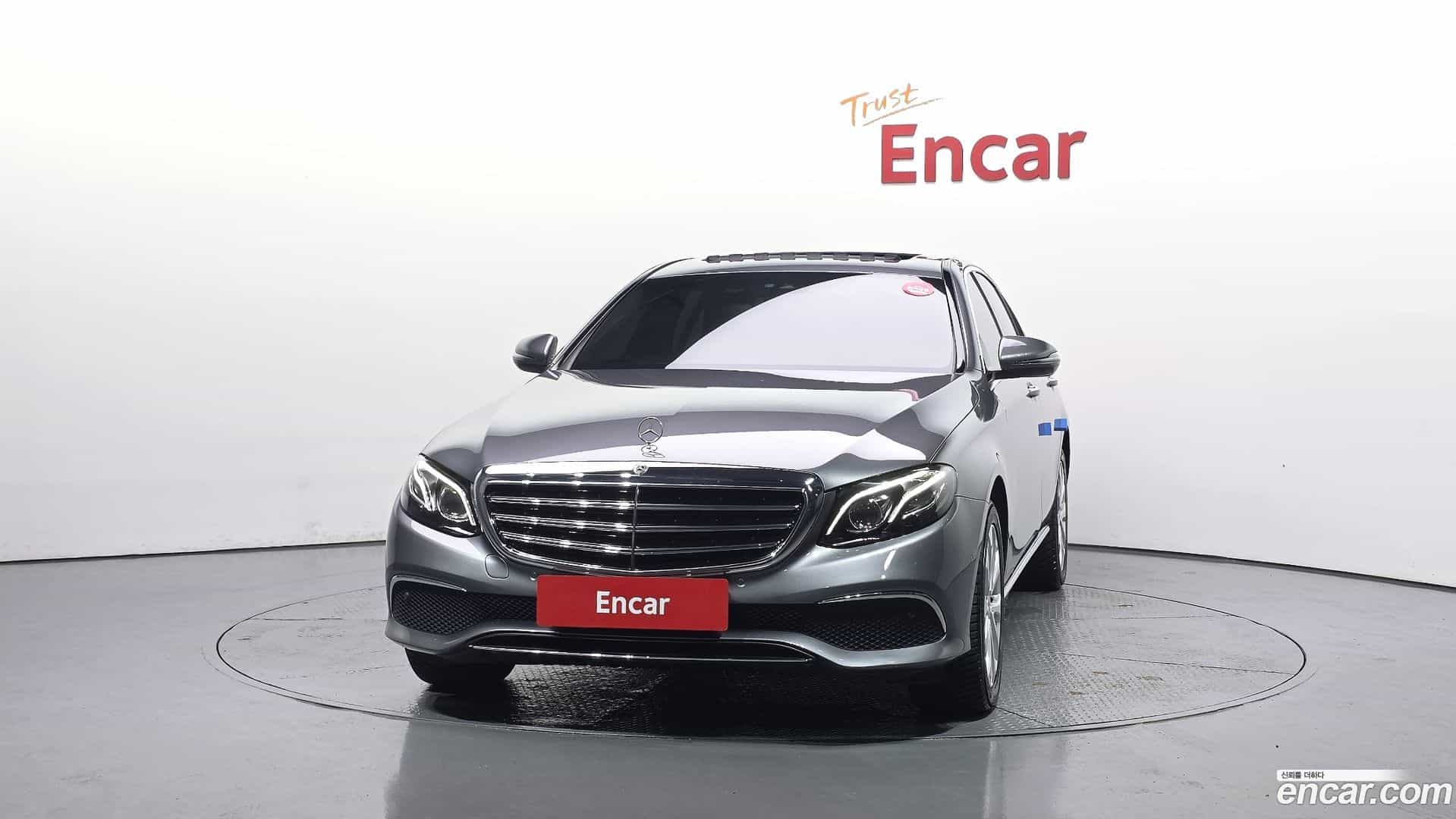 E-Class Mercedes-Benz 2019.5-OUTER-003