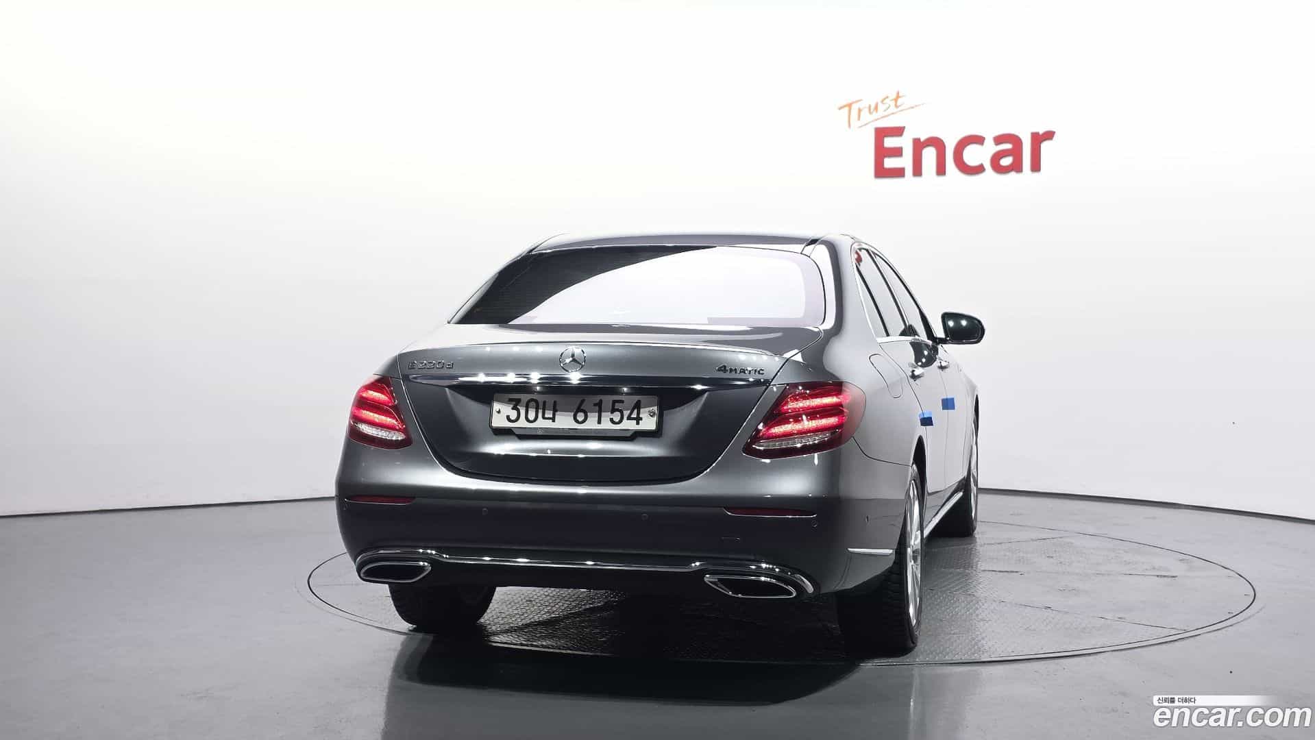E-Class Mercedes-Benz 2019.5-OUTER-004