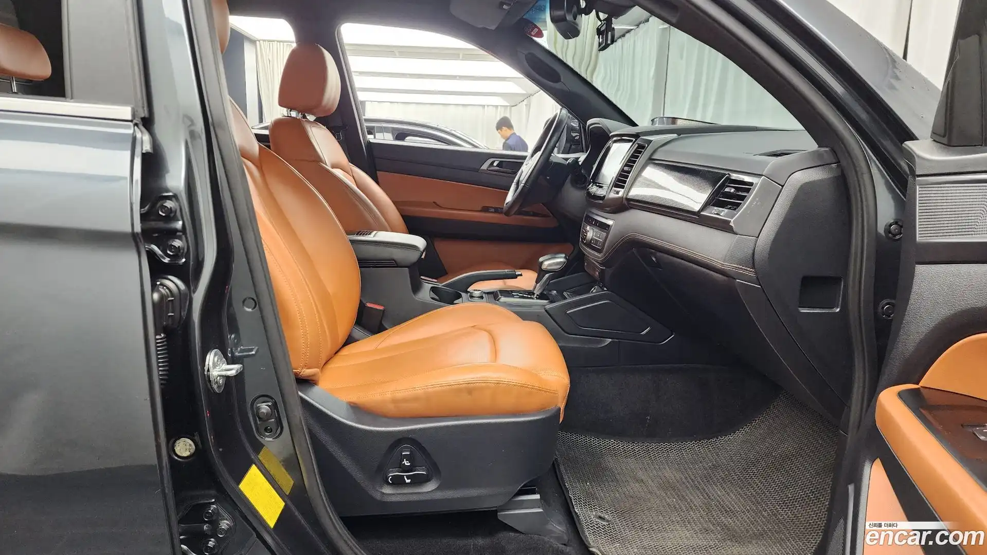 Rexton KG Mobility 2022.3-OPTION-015