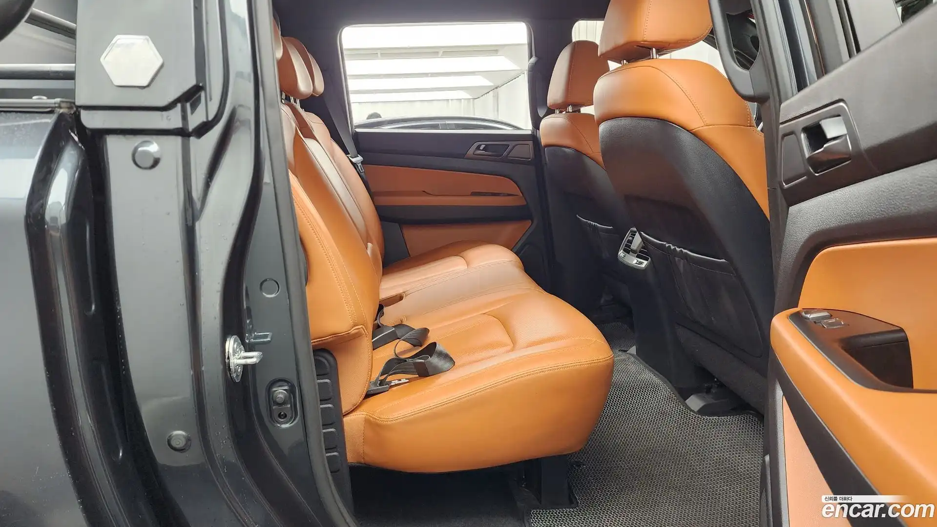 Rexton KG Mobility 2022.3-OPTION-016