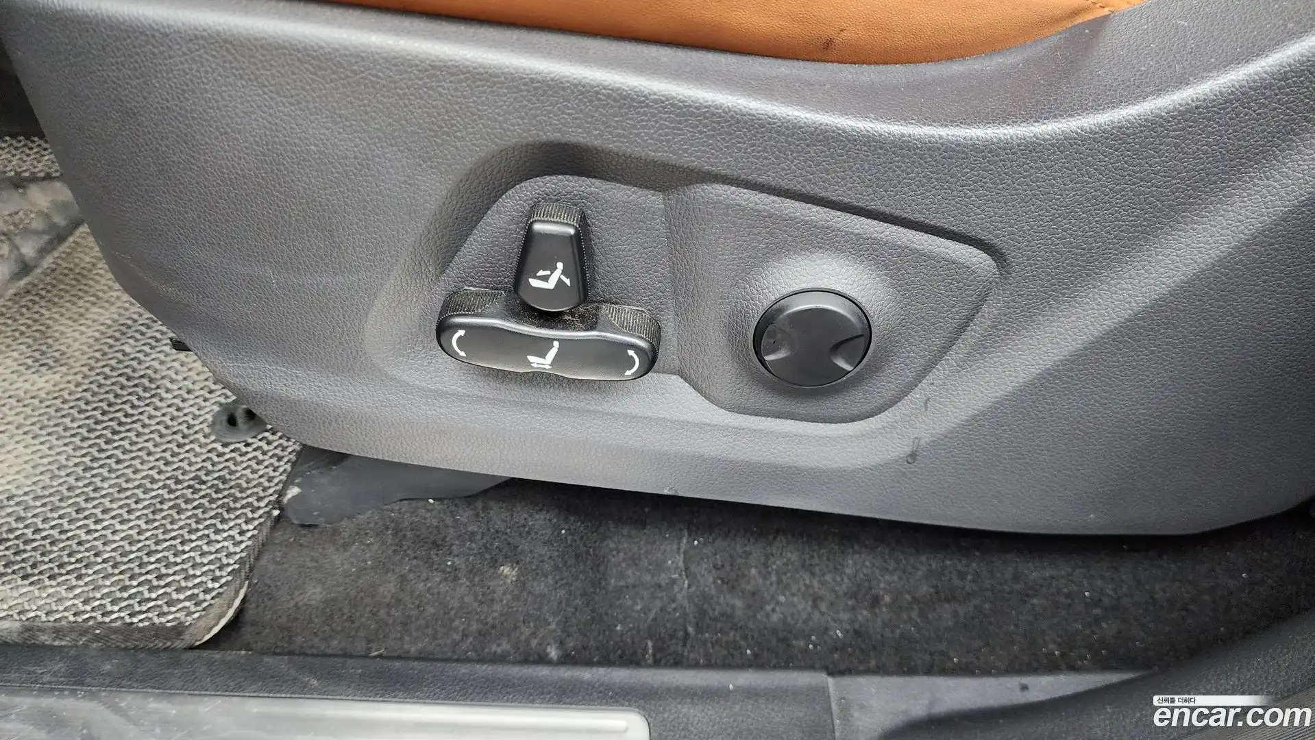 Rexton KG Mobility 2022.3-OPTION-045