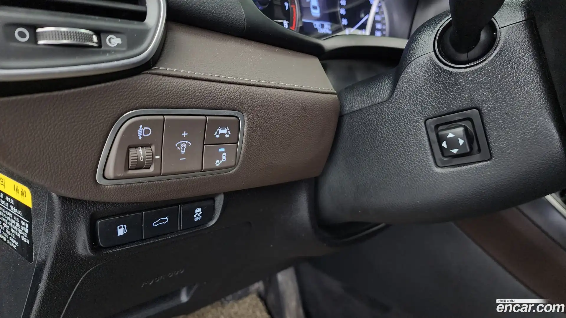 Grandeur Hyundai 2017.6-OPTION-020