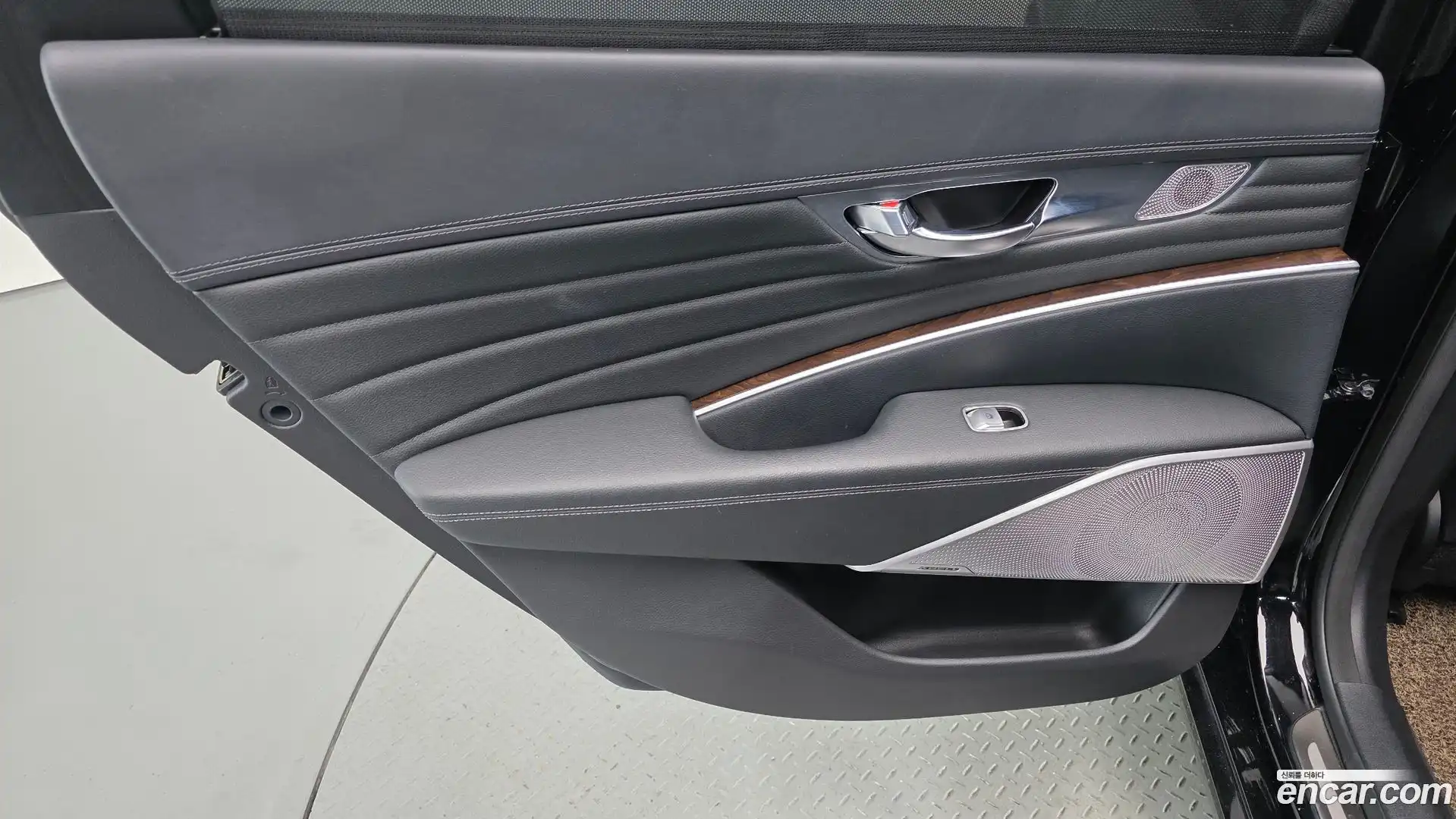 K9 Kia 2020.0-INNER-035