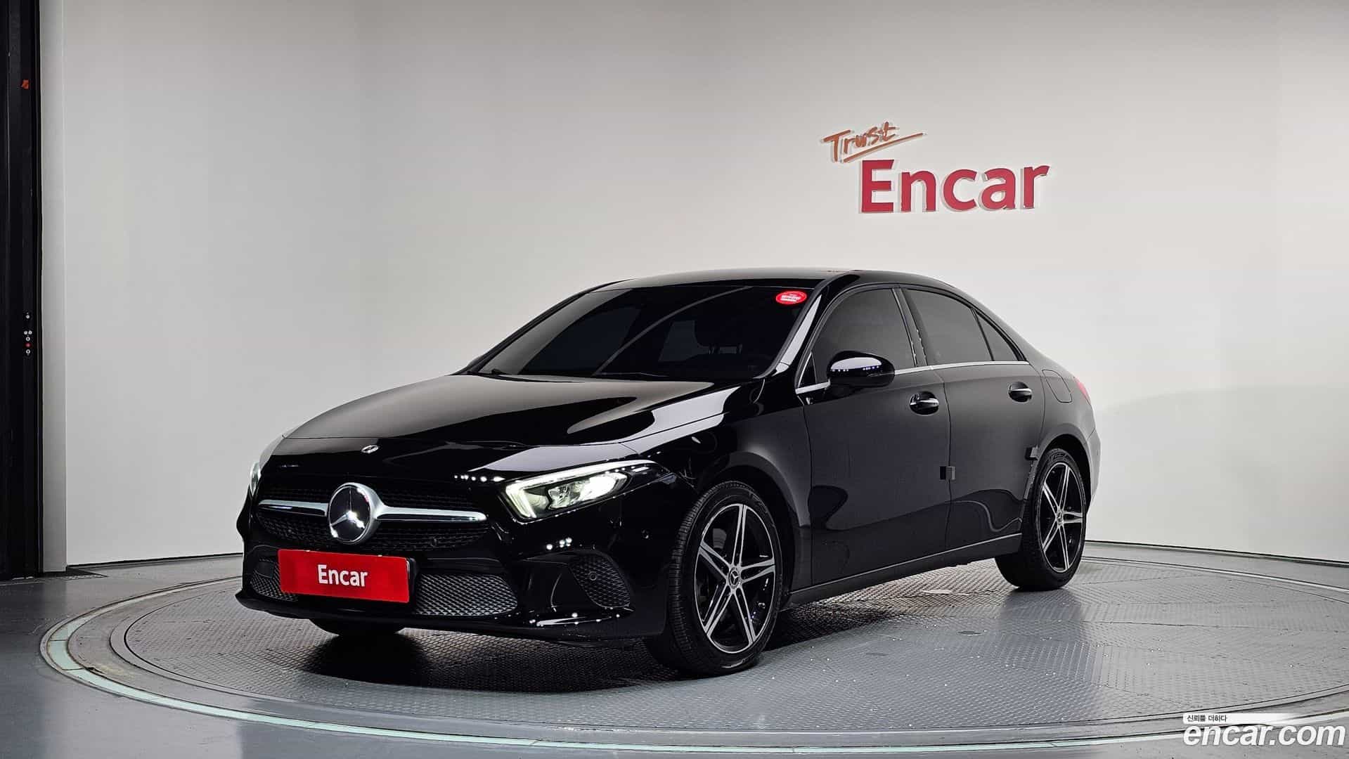 A-Class Mercedes-Benz 2020.2-OUTER-001