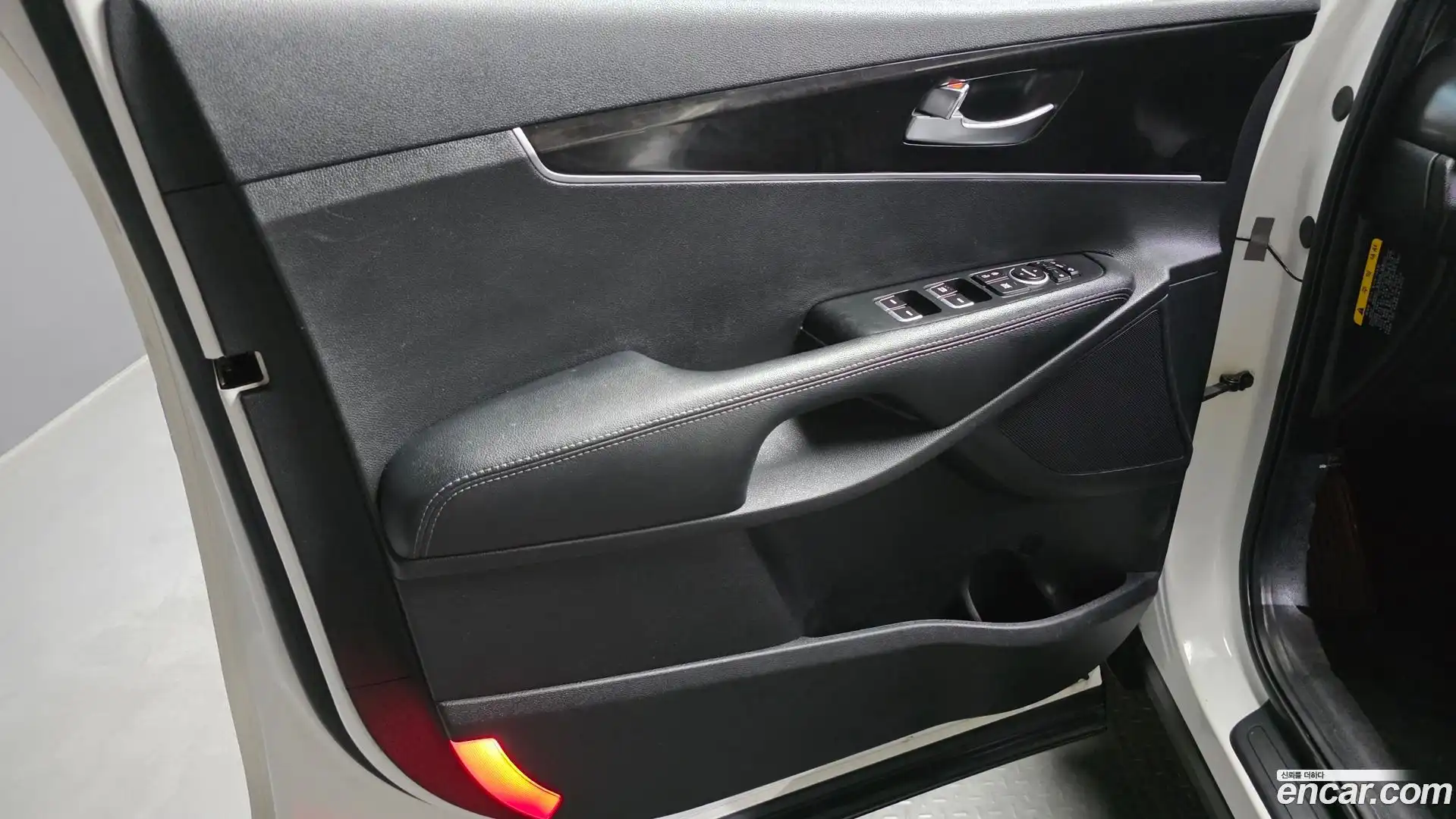 Sorento Kia 2014.9-INNER-034