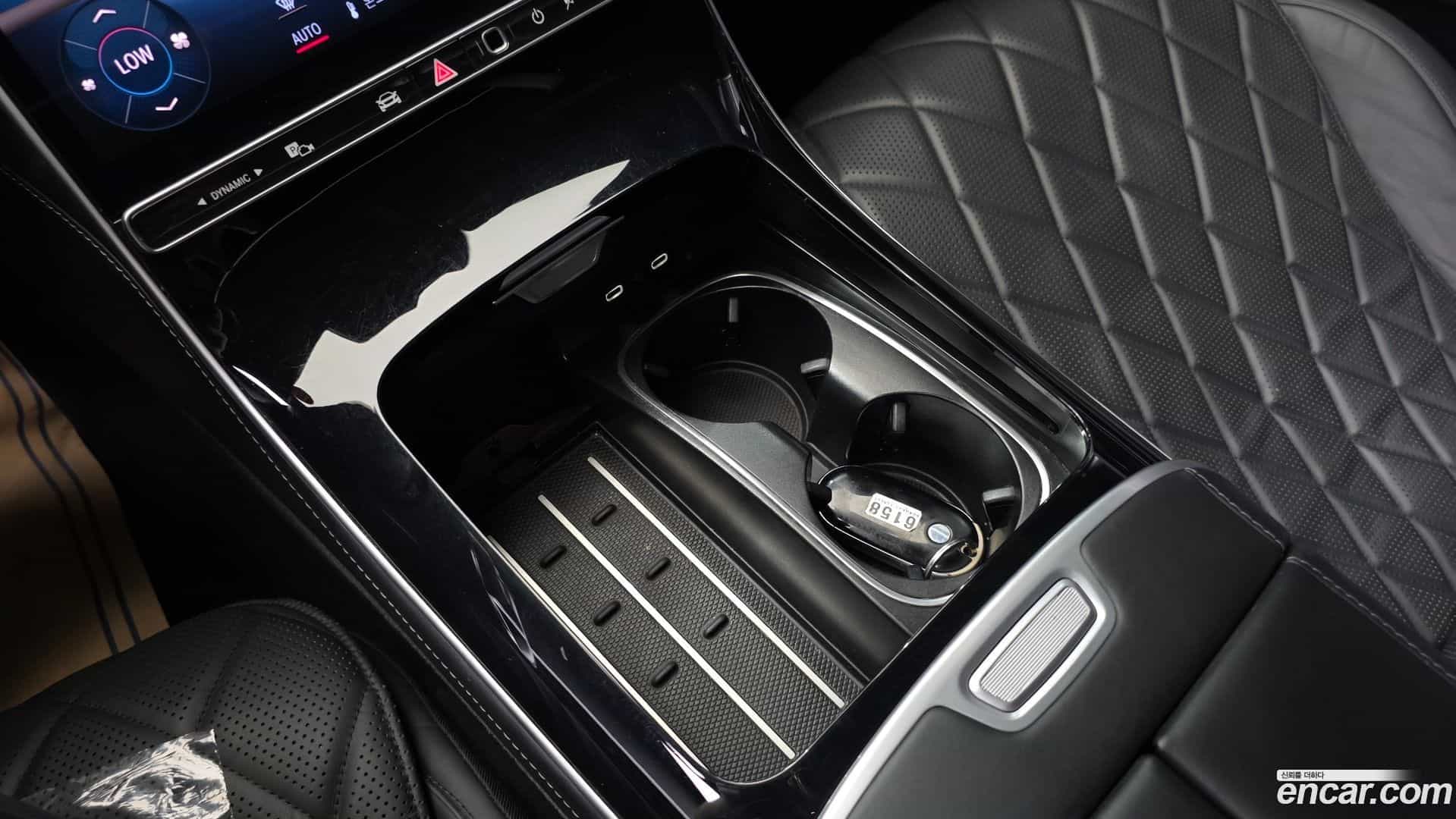 S-Class Mercedes-Benz 2021.4-INNER-009