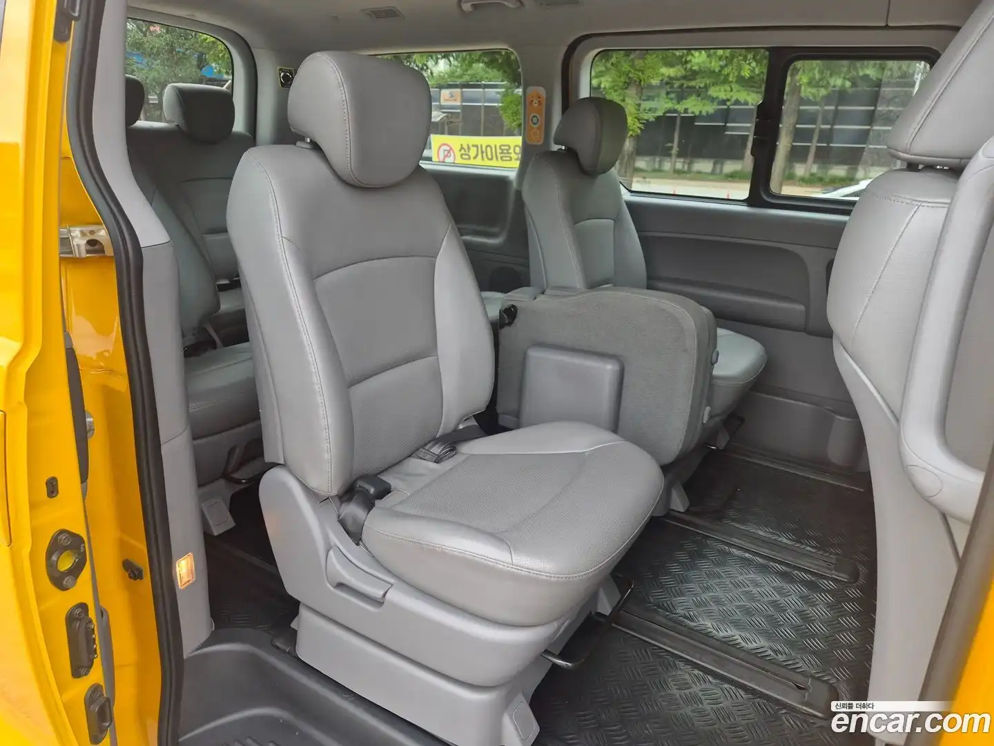 Starex Hyundai 2018.6-OPTION-022