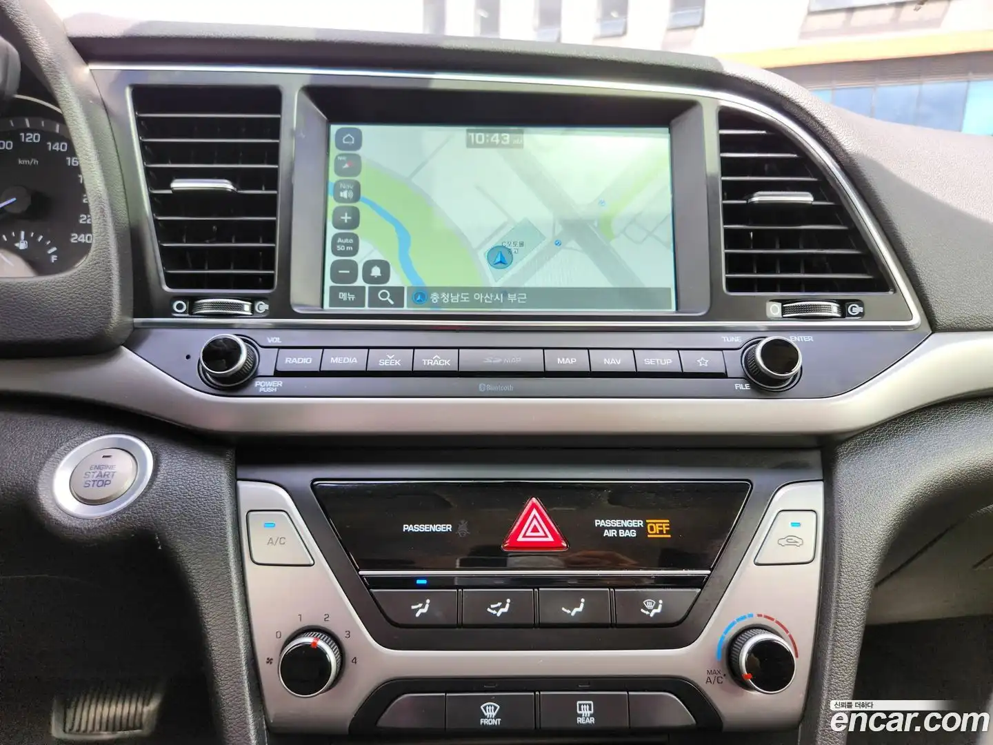 AVANTE Hyundai 2018.0-INNER-007