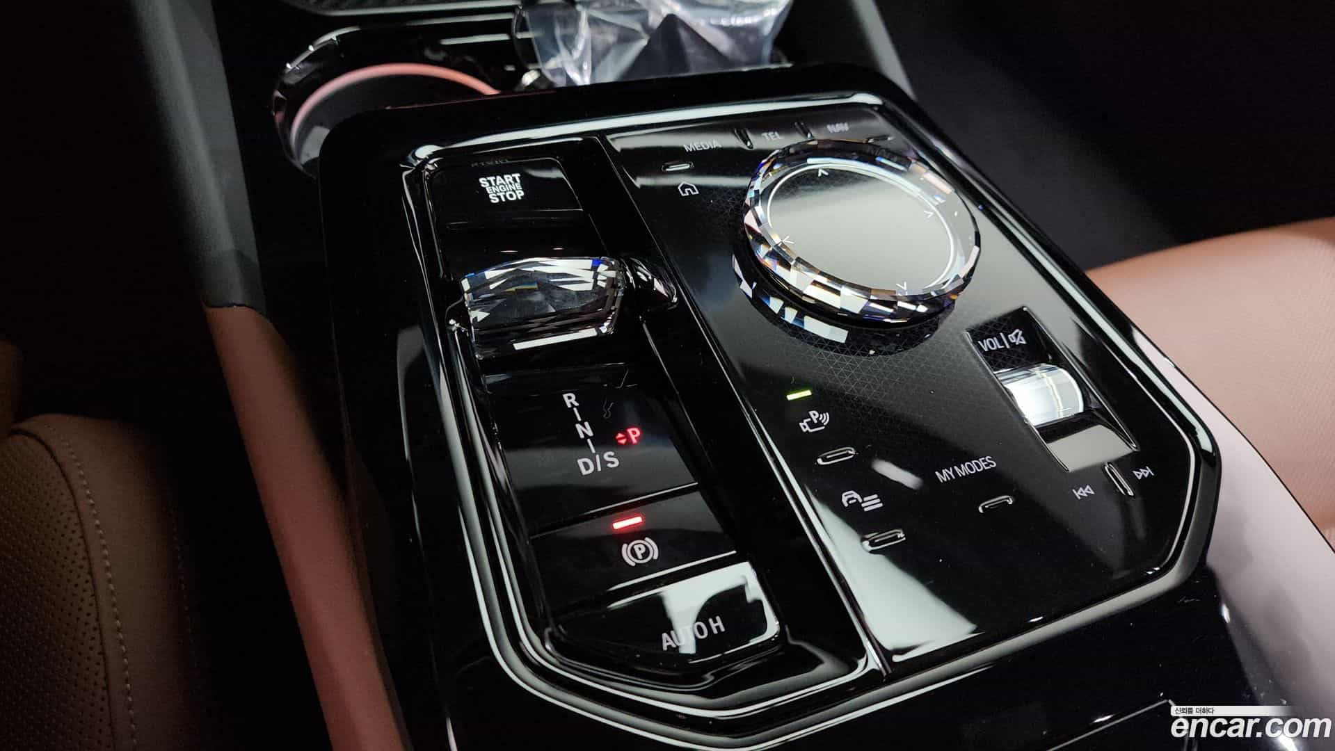 5-Series BMW 2025.3-INNER-009