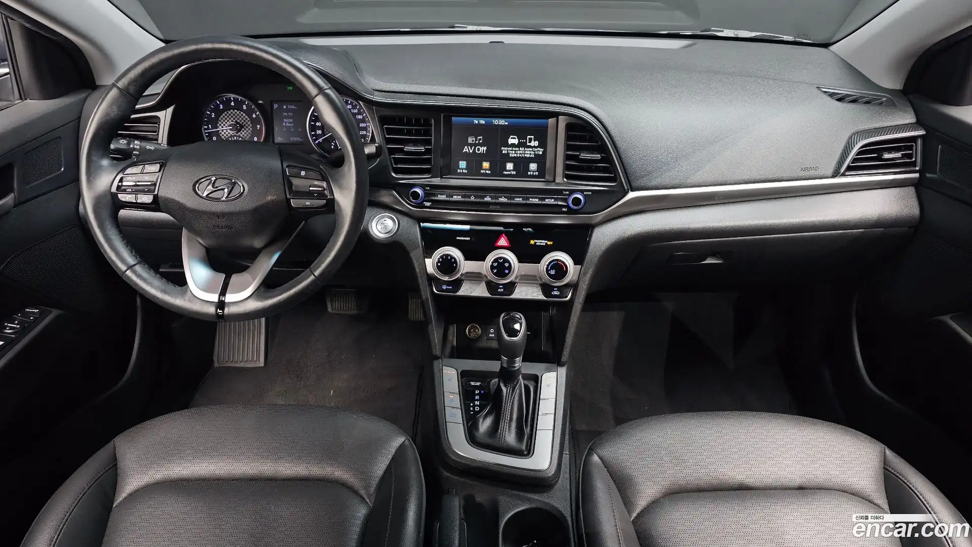 AVANTE Hyundai 2019.10-INNER-007