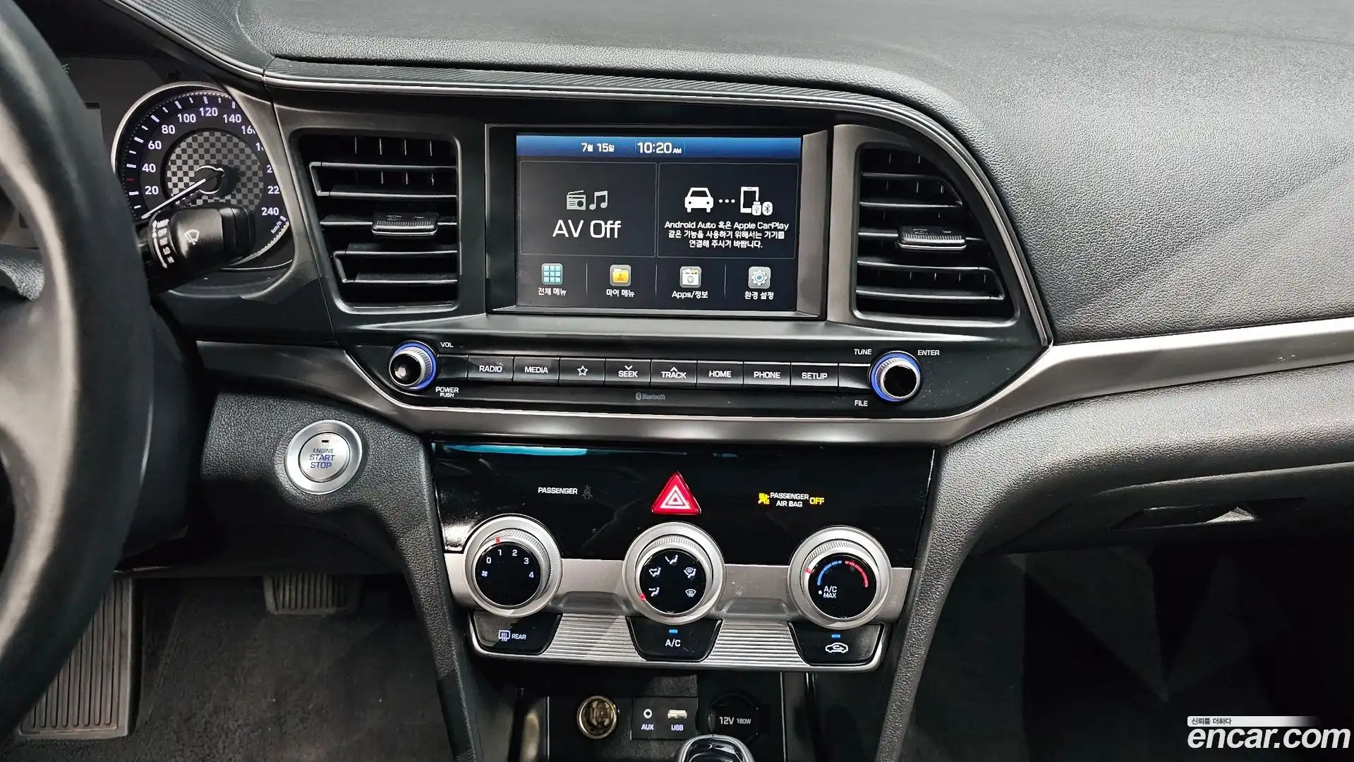 AVANTE Hyundai 2019.10-OPTION-019