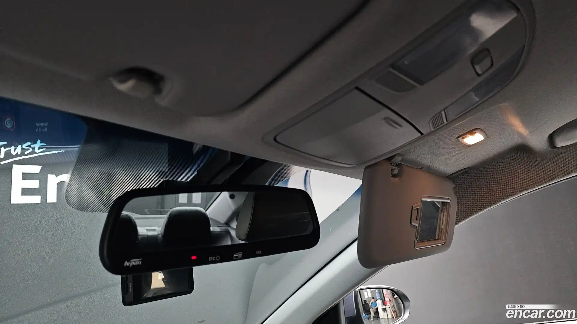 AVANTE Hyundai 2019.10-OPTION-041