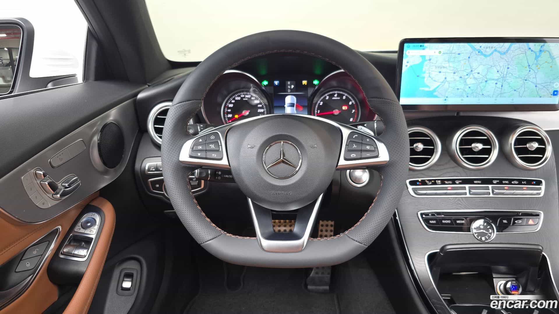 C-Class Mercedes-Benz 2018.3-OPTION-017