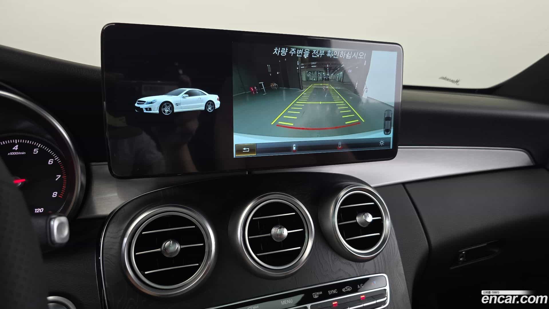 C-Class Mercedes-Benz 2018.3-OPTION-019
