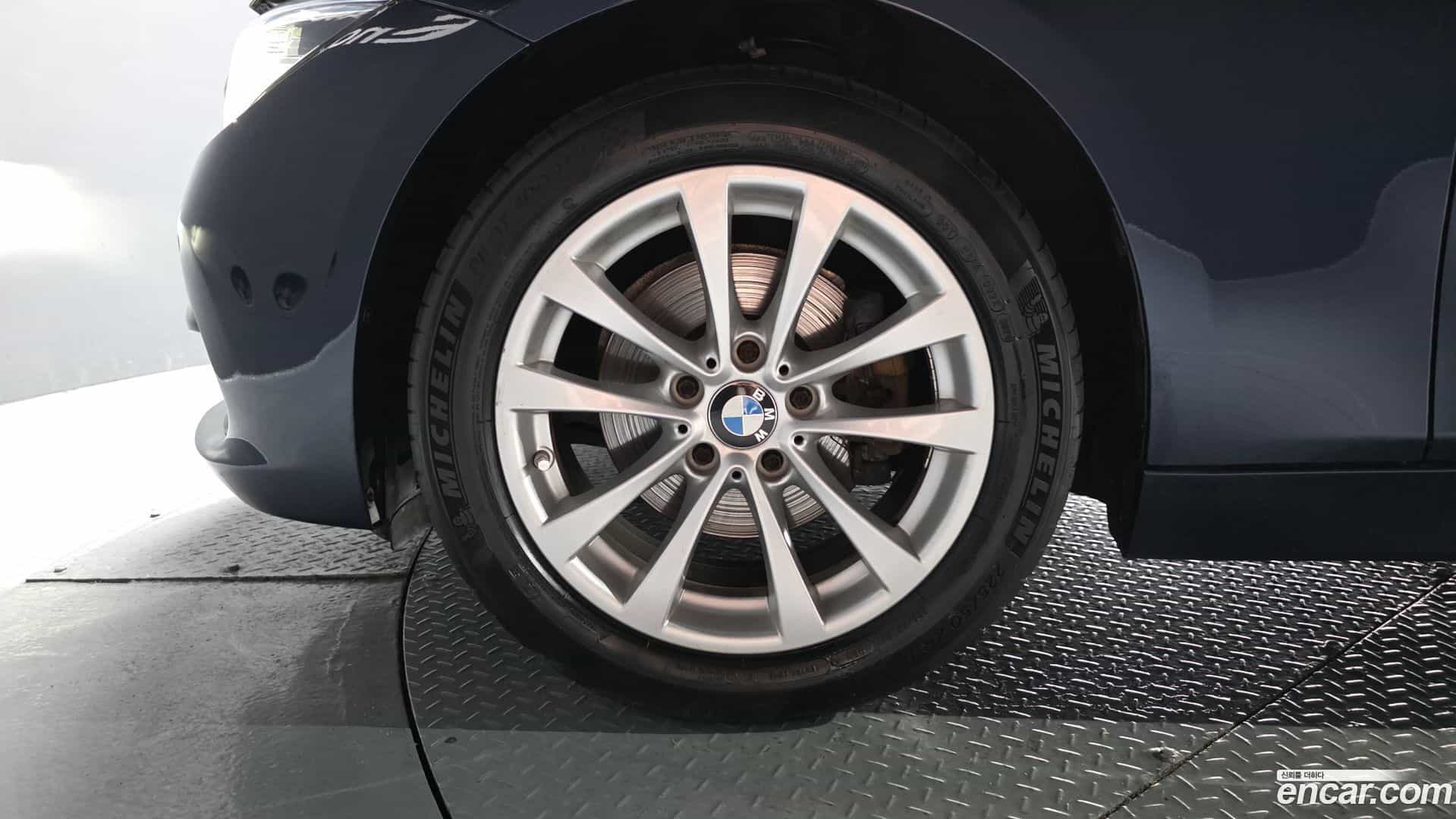 3-Series BMW 2017.7-OUTER-005