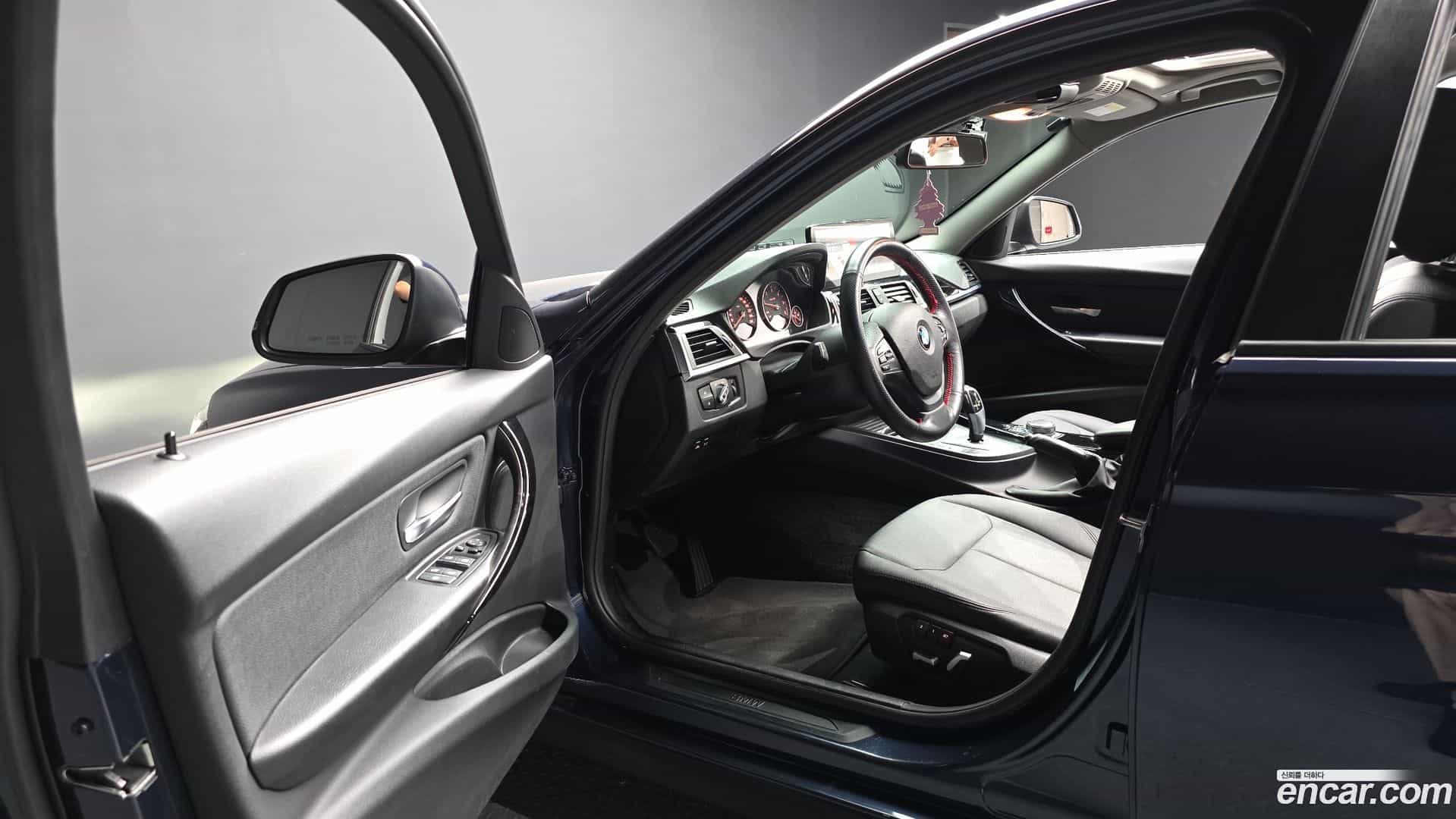3-Series BMW 2017.7-INNER-010