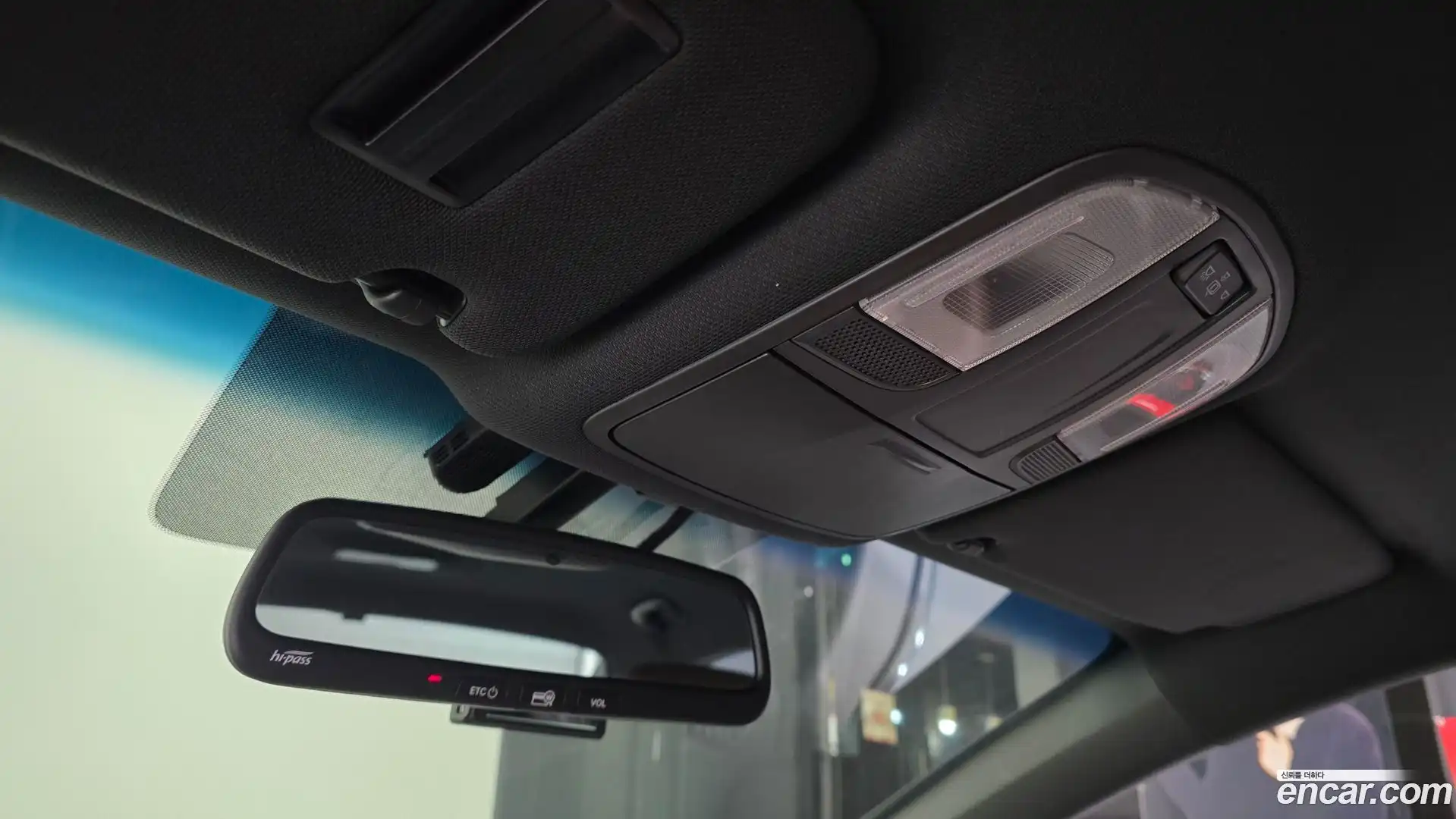 Sonata Hyundai 2018.8-OPTION-022
