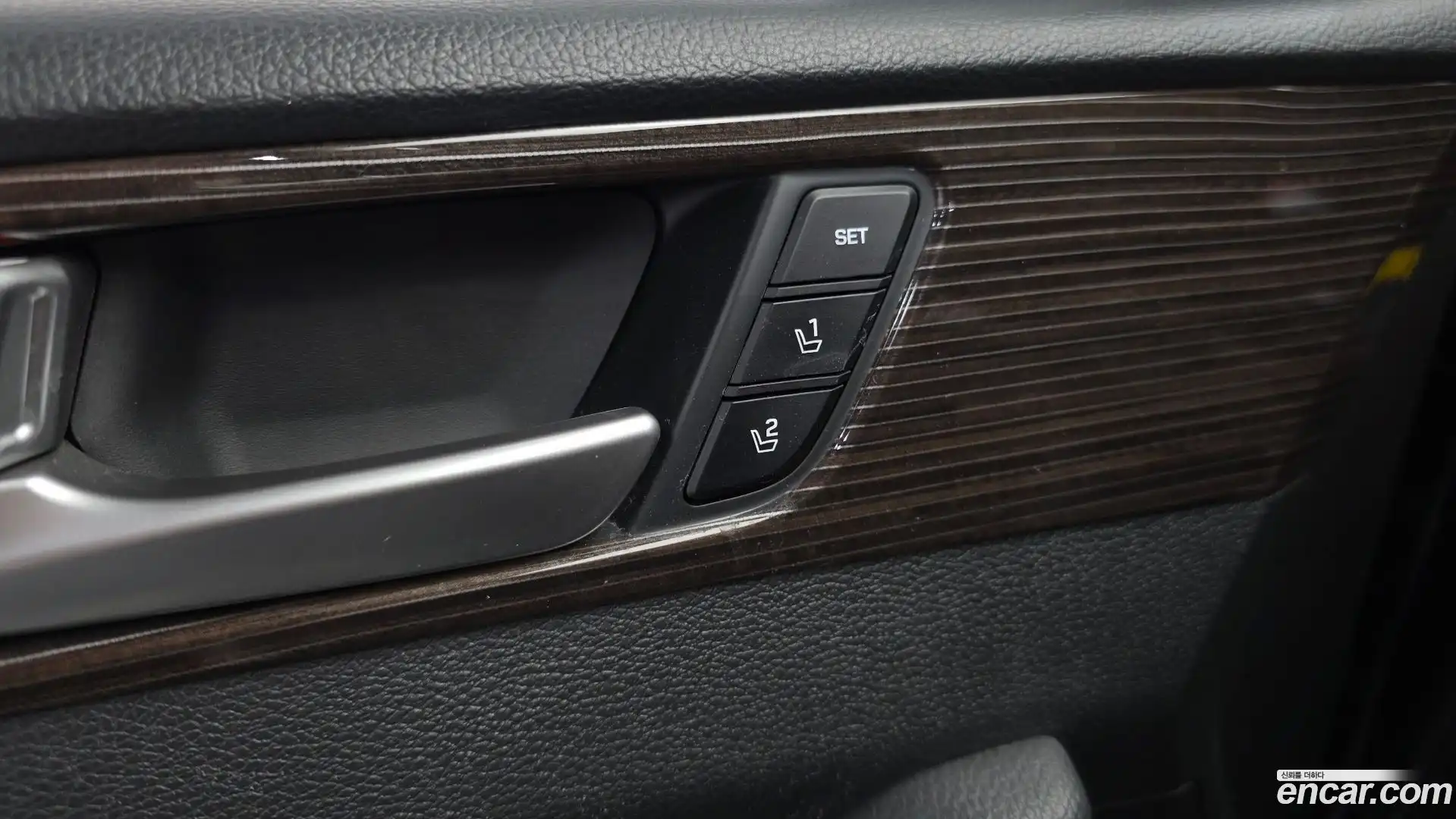 Sonata Hyundai 2018.8-OPTION-023