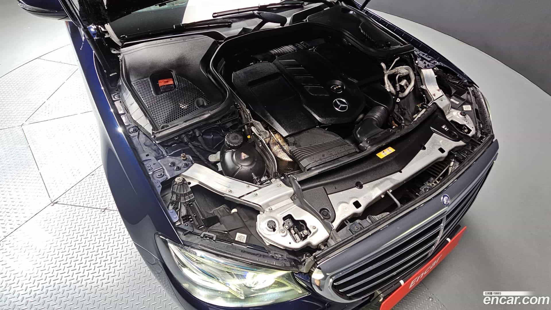 E-Class Mercedes-Benz 2016.7-OUTER-006