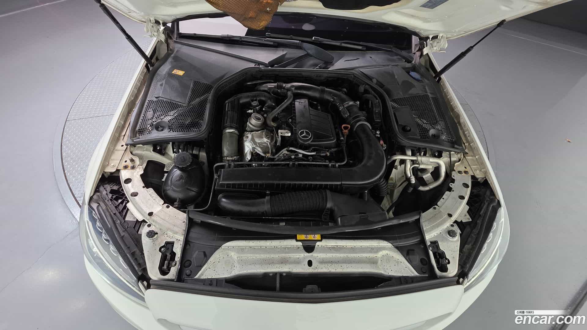 C-Class Mercedes-Benz 2015.8-OUTER-006