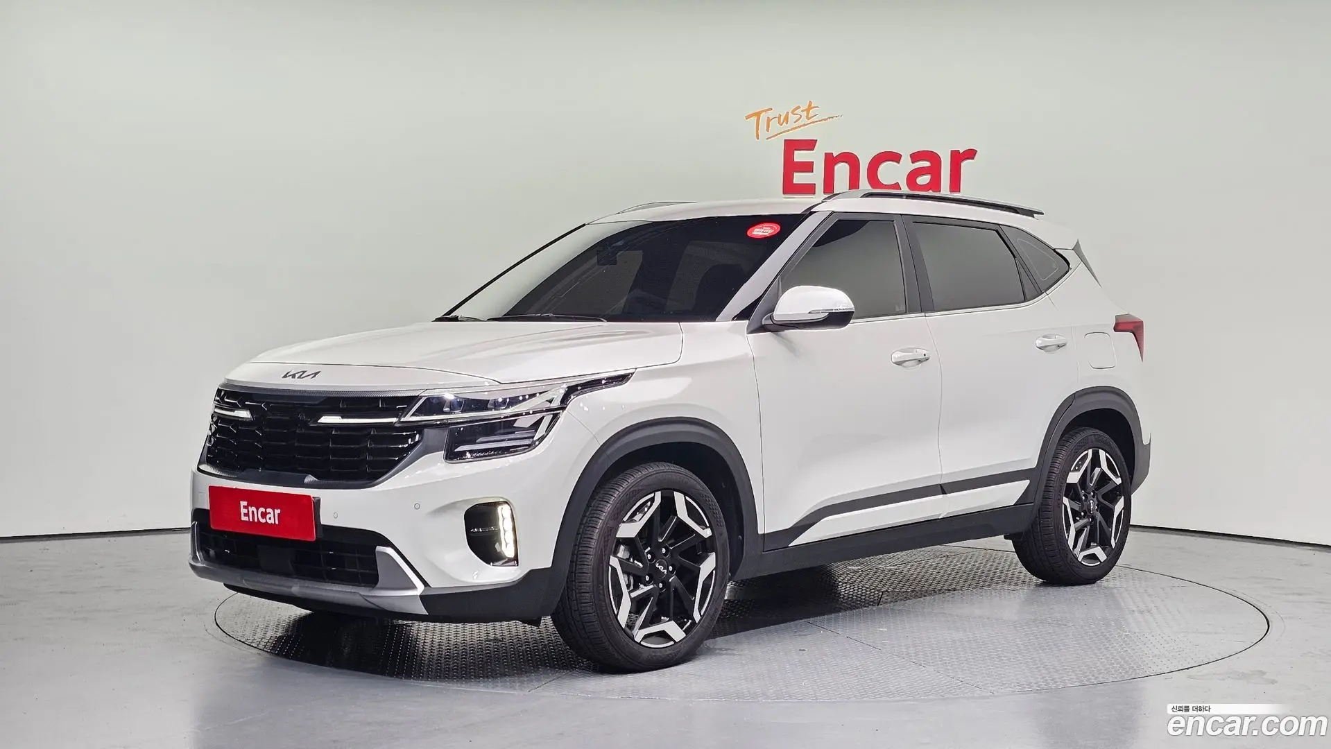 Main__Slider__Photo:Seltos Kia 2022.10-0