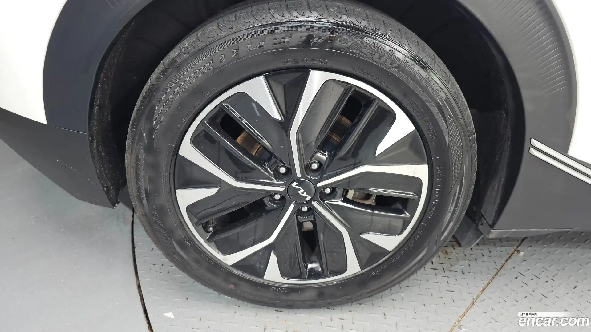 EV6 Kia 2022.10-OUTER-005
