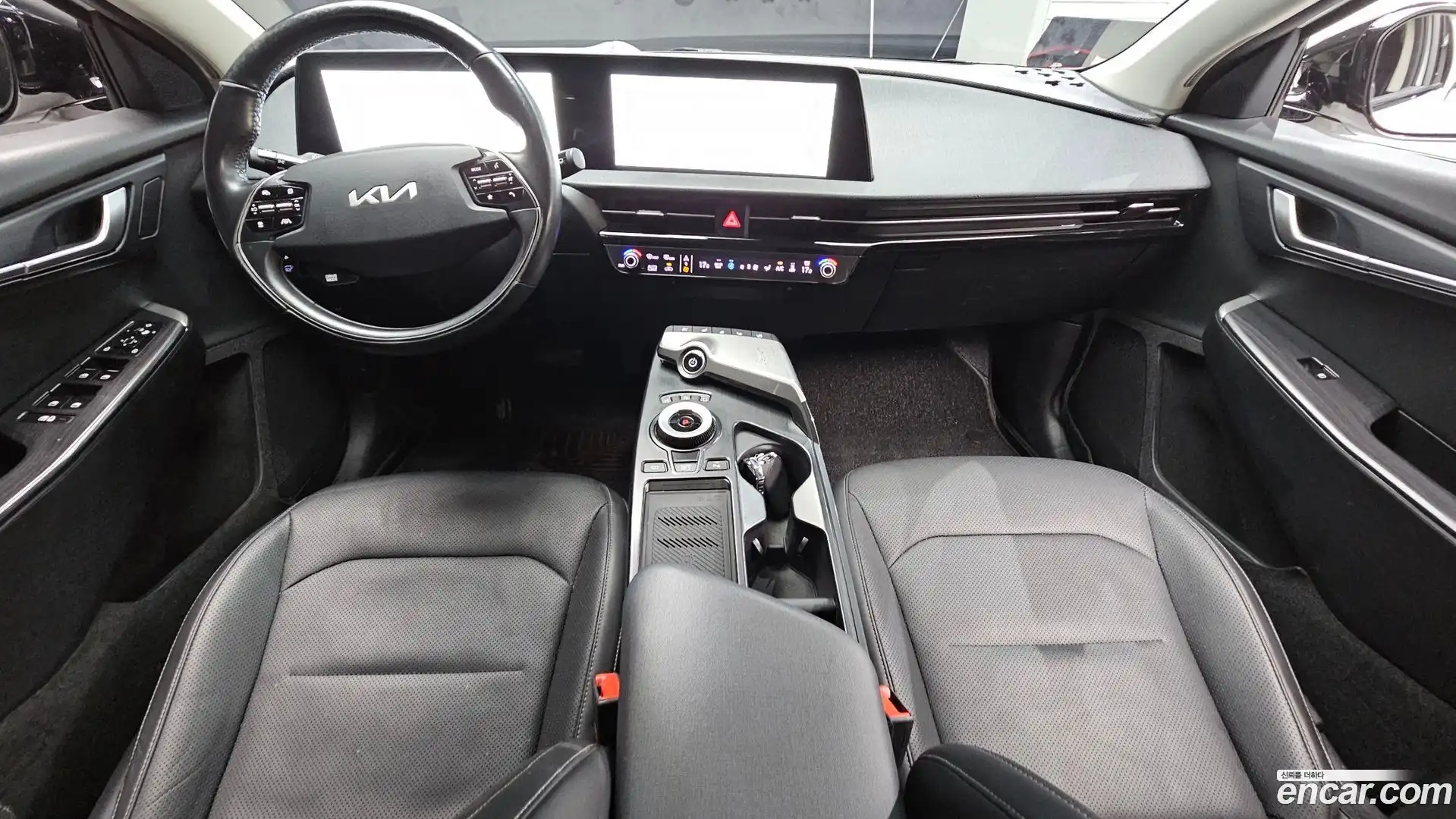 EV6 Kia 2022.10-INNER-007