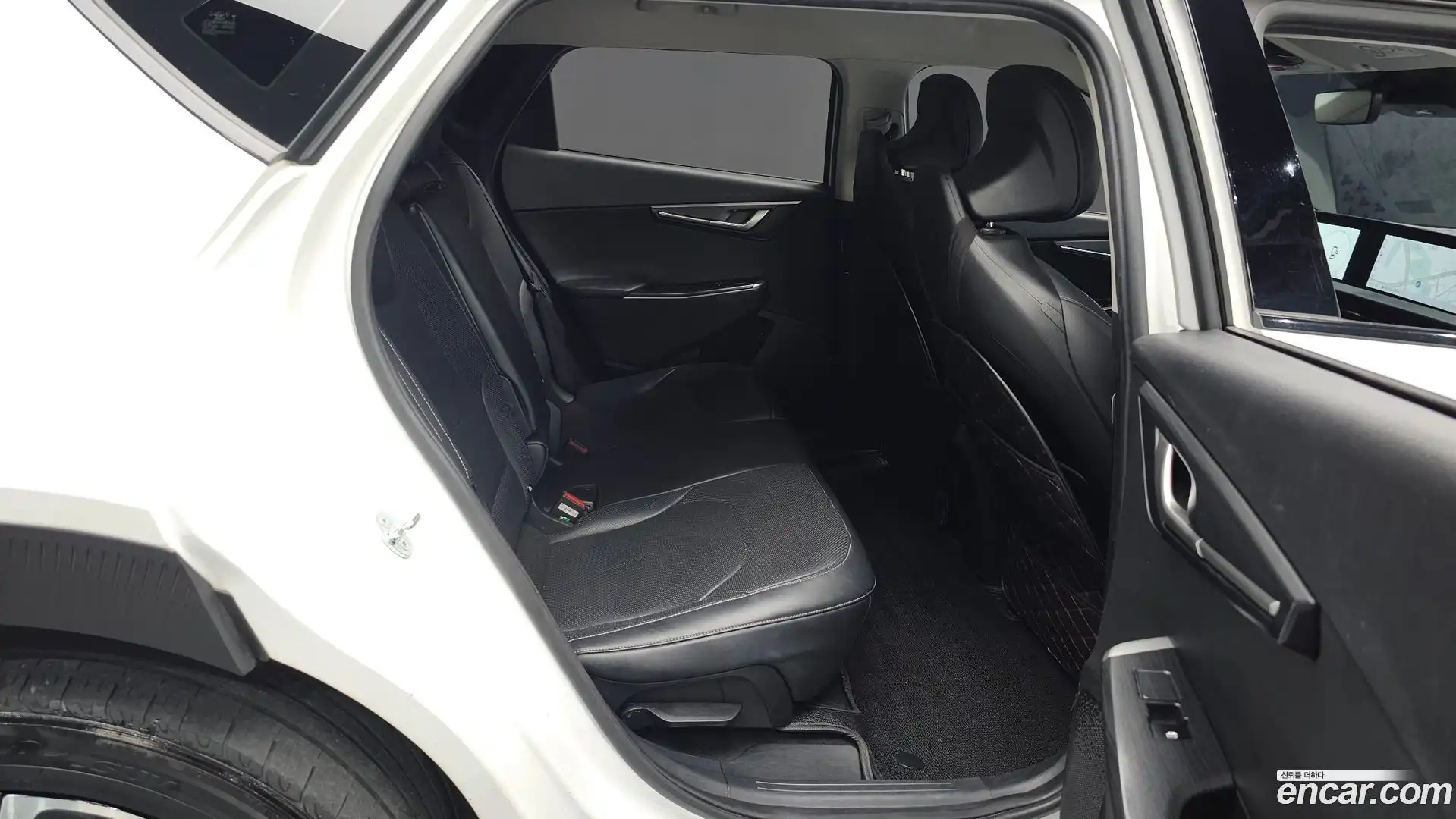 EV6 Kia 2022.10-OPTION-015
