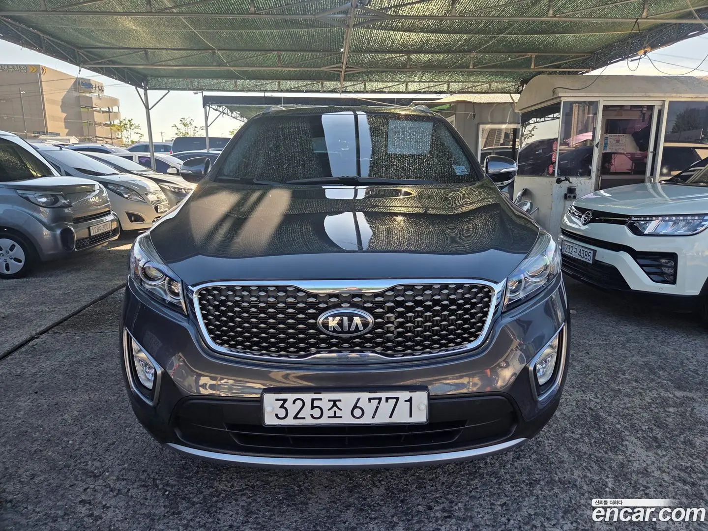 Main__Slider__Photo:Sorento Kia 2016.1-0