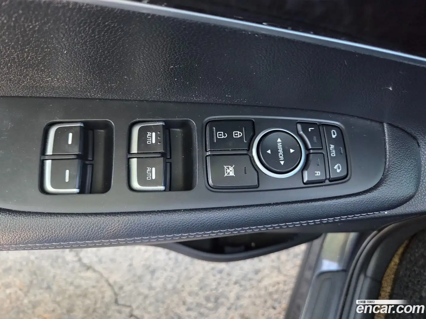 Sorento Kia 2016.1-OPTION-021