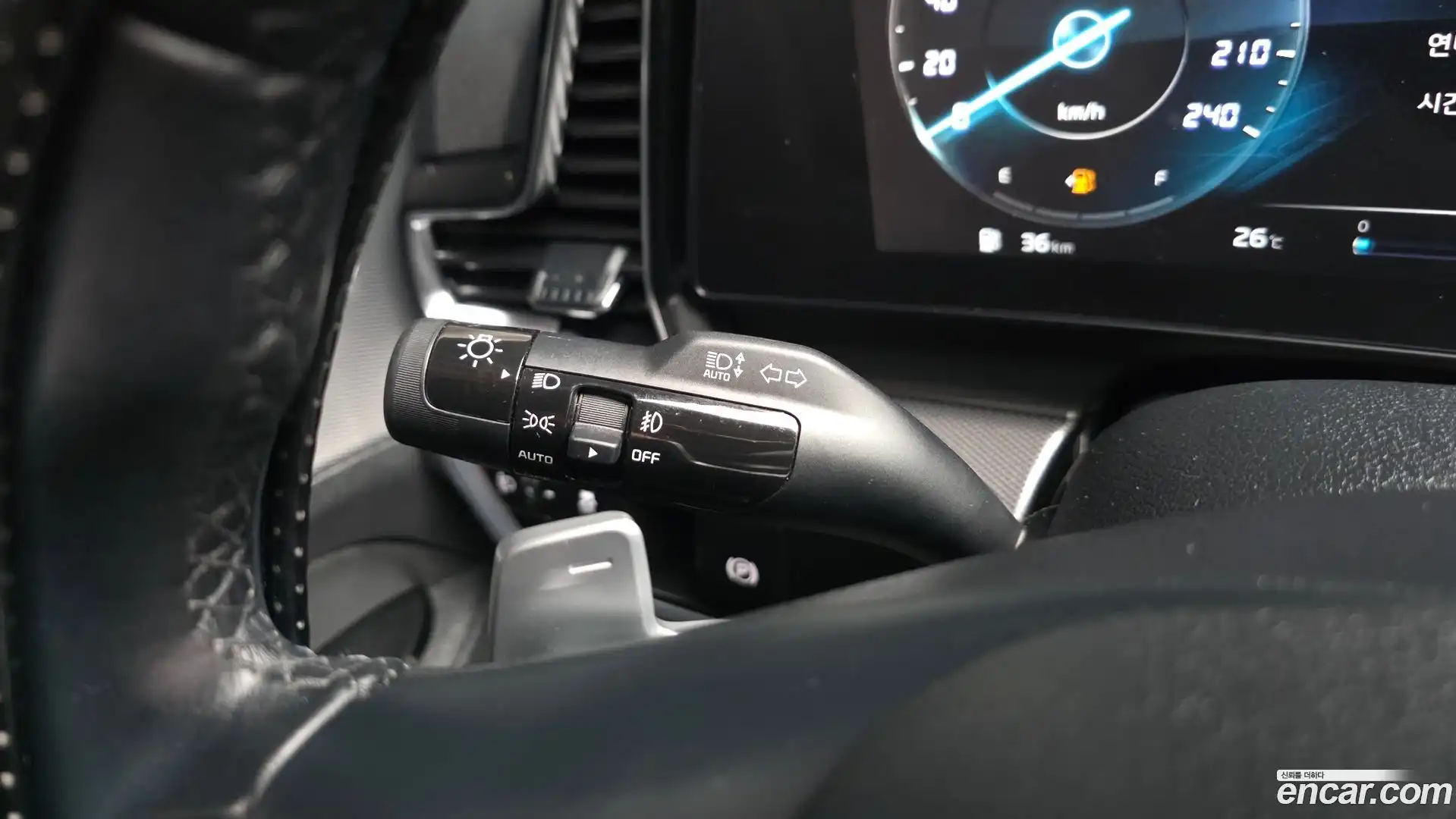 Sportage Kia 2023.6-OPTION-042