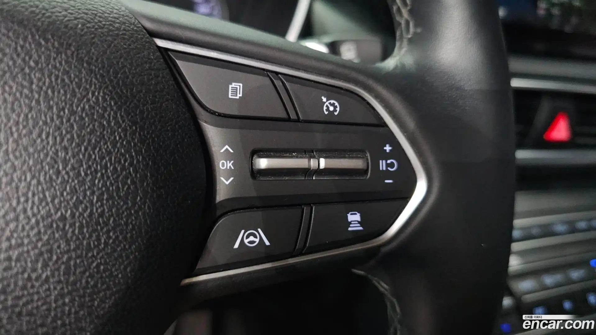 Santafe Hyundai 2021.4-OPTION-019