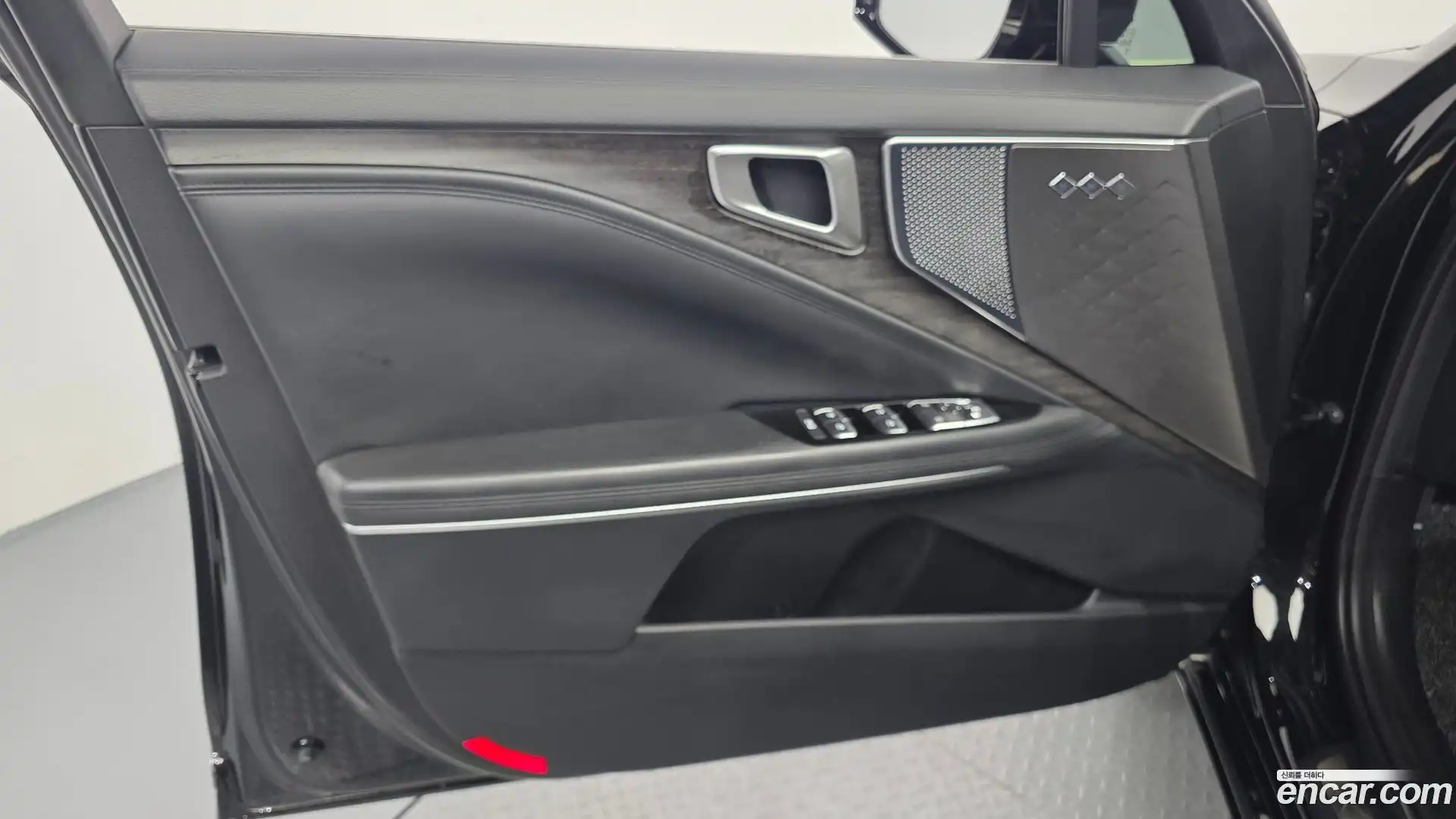 K8 Kia 2022.10-INNER-034