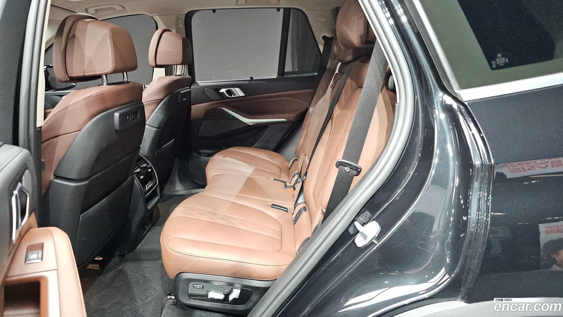 X5 BMW 2023.0-INNER-036
