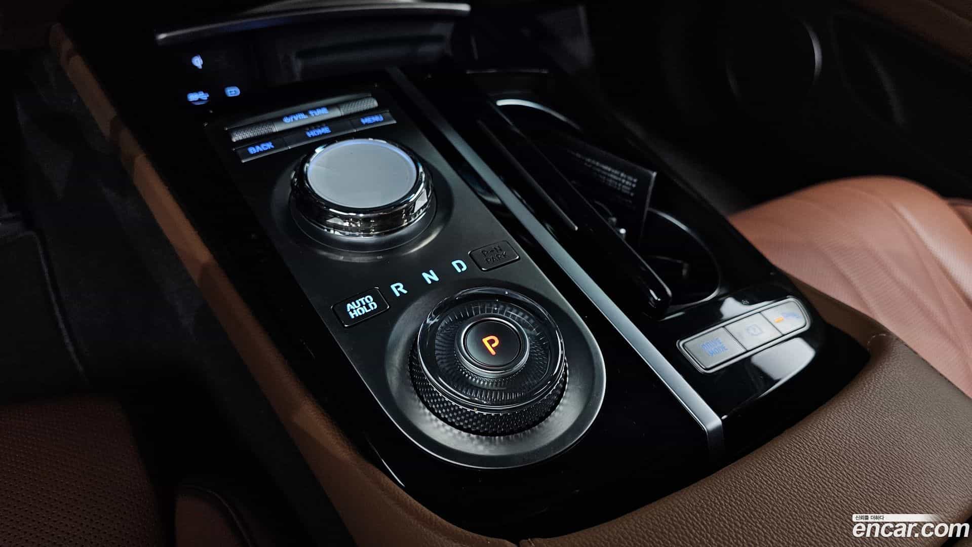 G80 Genesis 2023.1-INNER-009