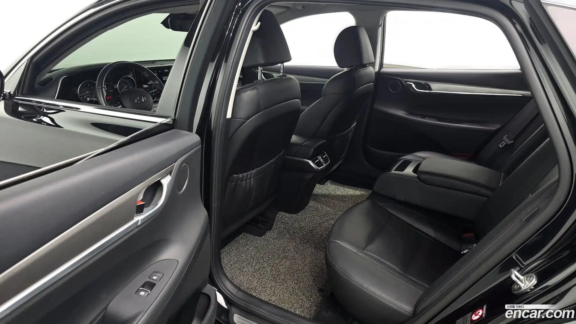 Grandeur Hyundai 2021.5-OPTION-016