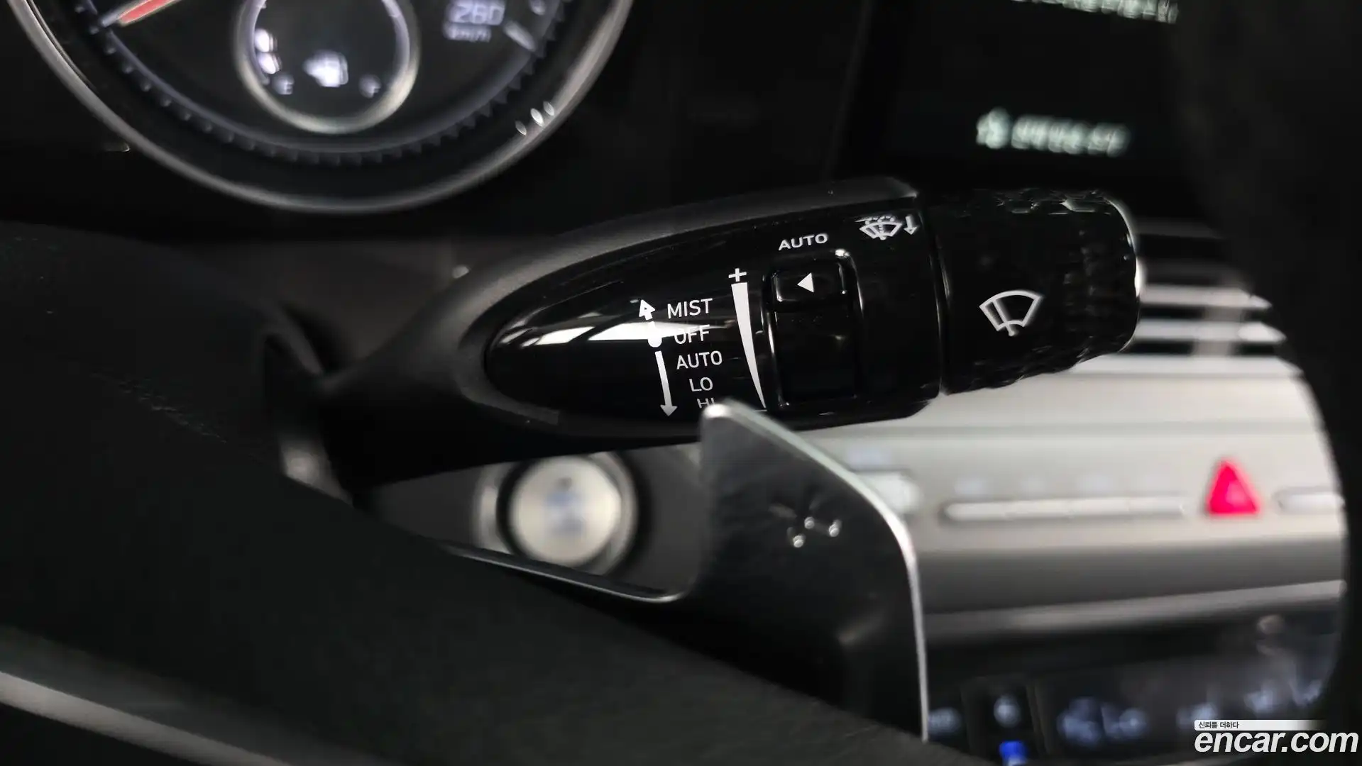 Grandeur Hyundai 2021.5-OPTION-023