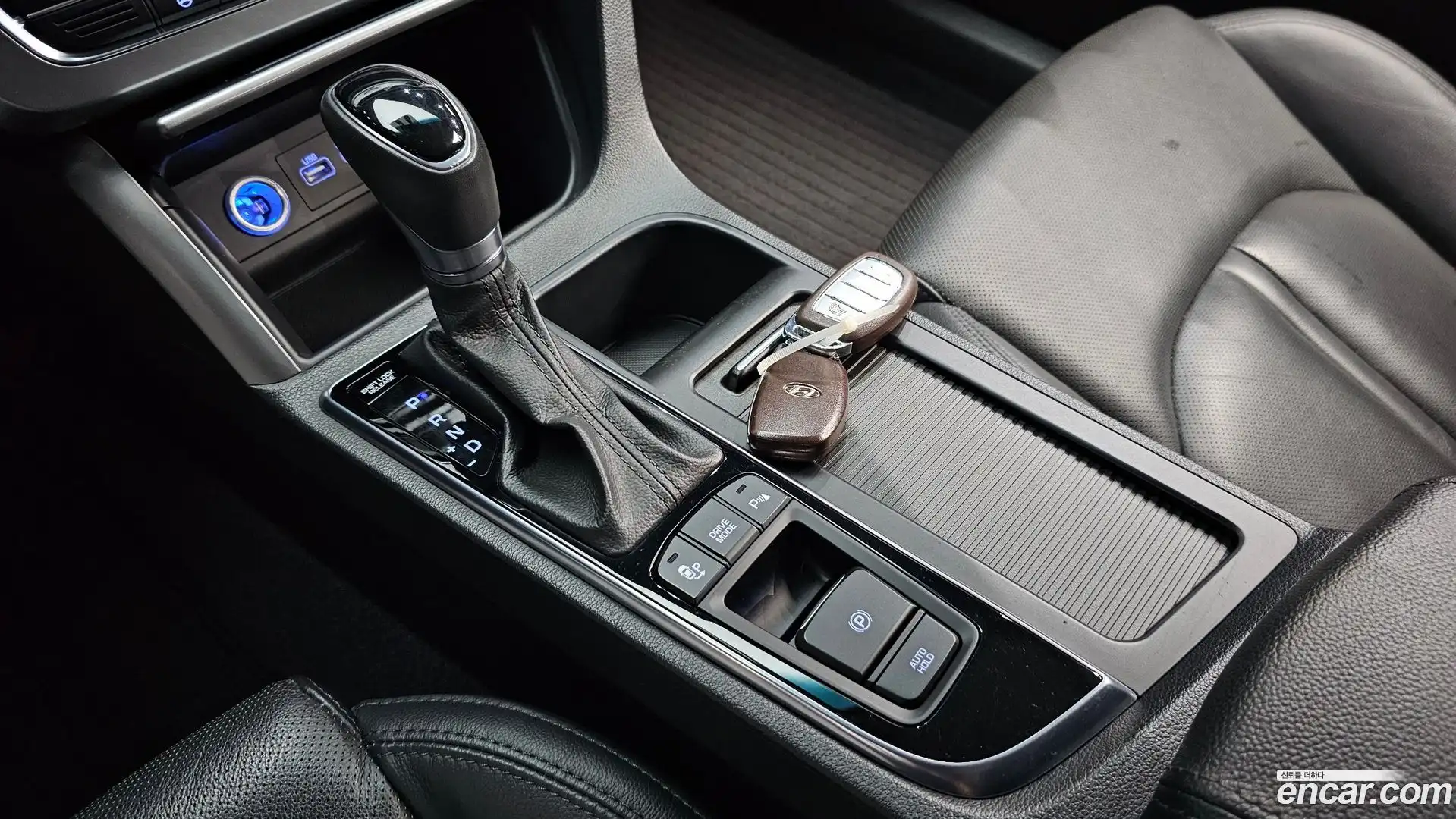 Sonata Hyundai 2015.11-INNER-009