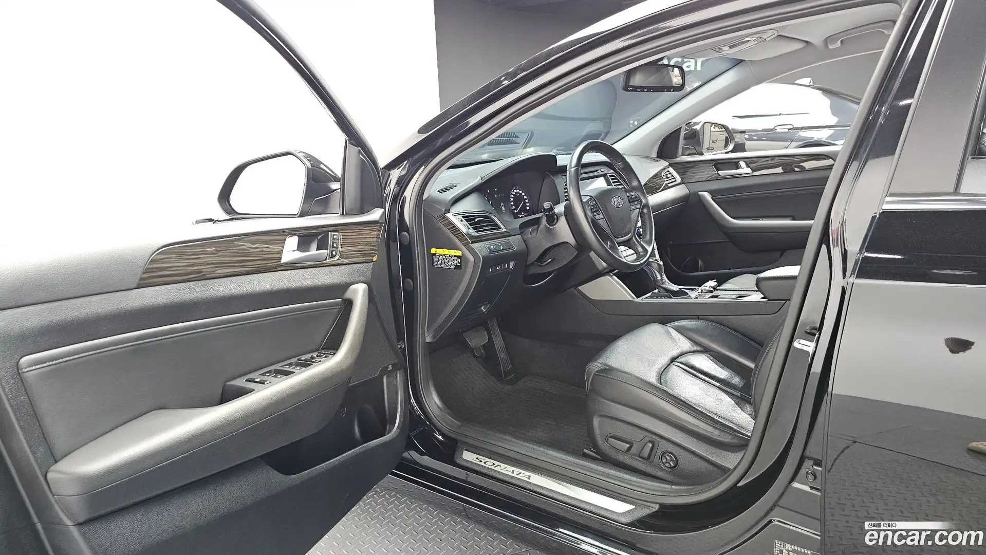 Sonata Hyundai 2015.11-INNER-010