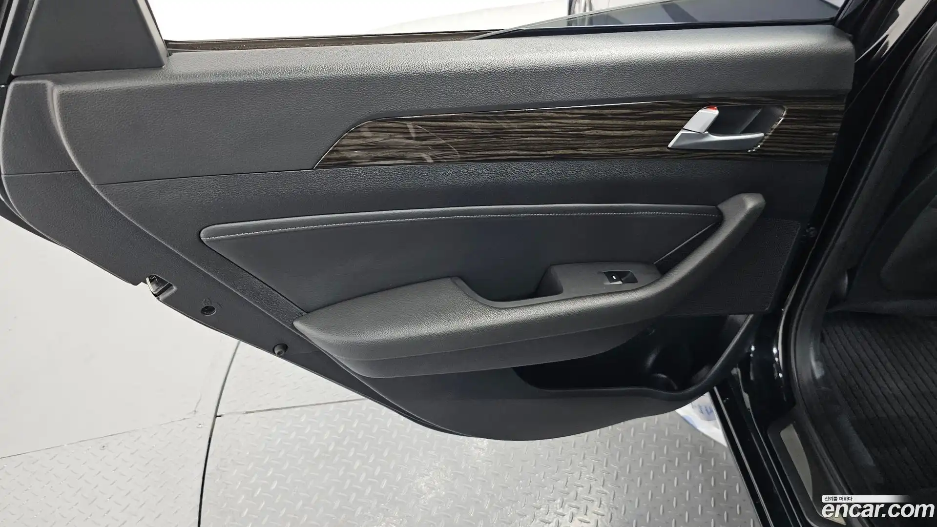 Sonata Hyundai 2015.11-INNER-035