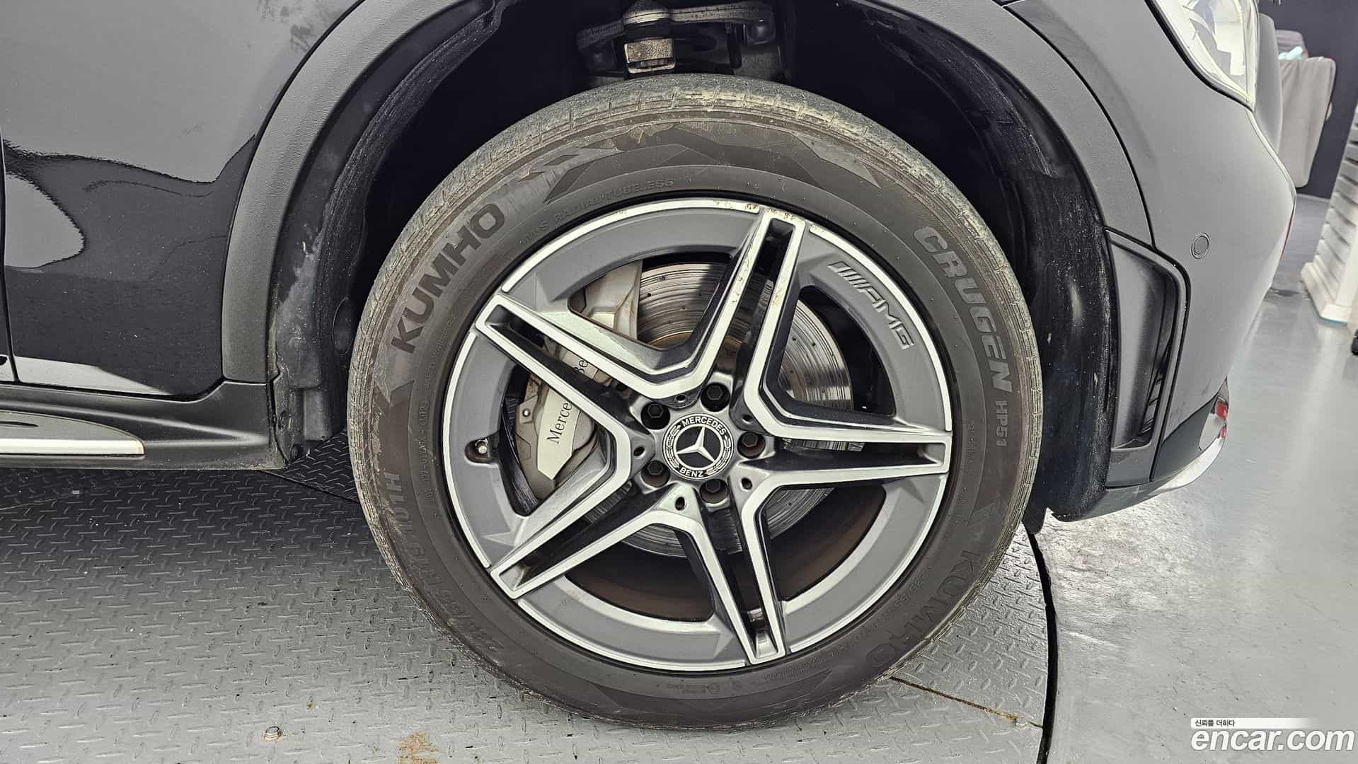 GLC-Class Mercedes-Benz 2021.4-OUTER-005