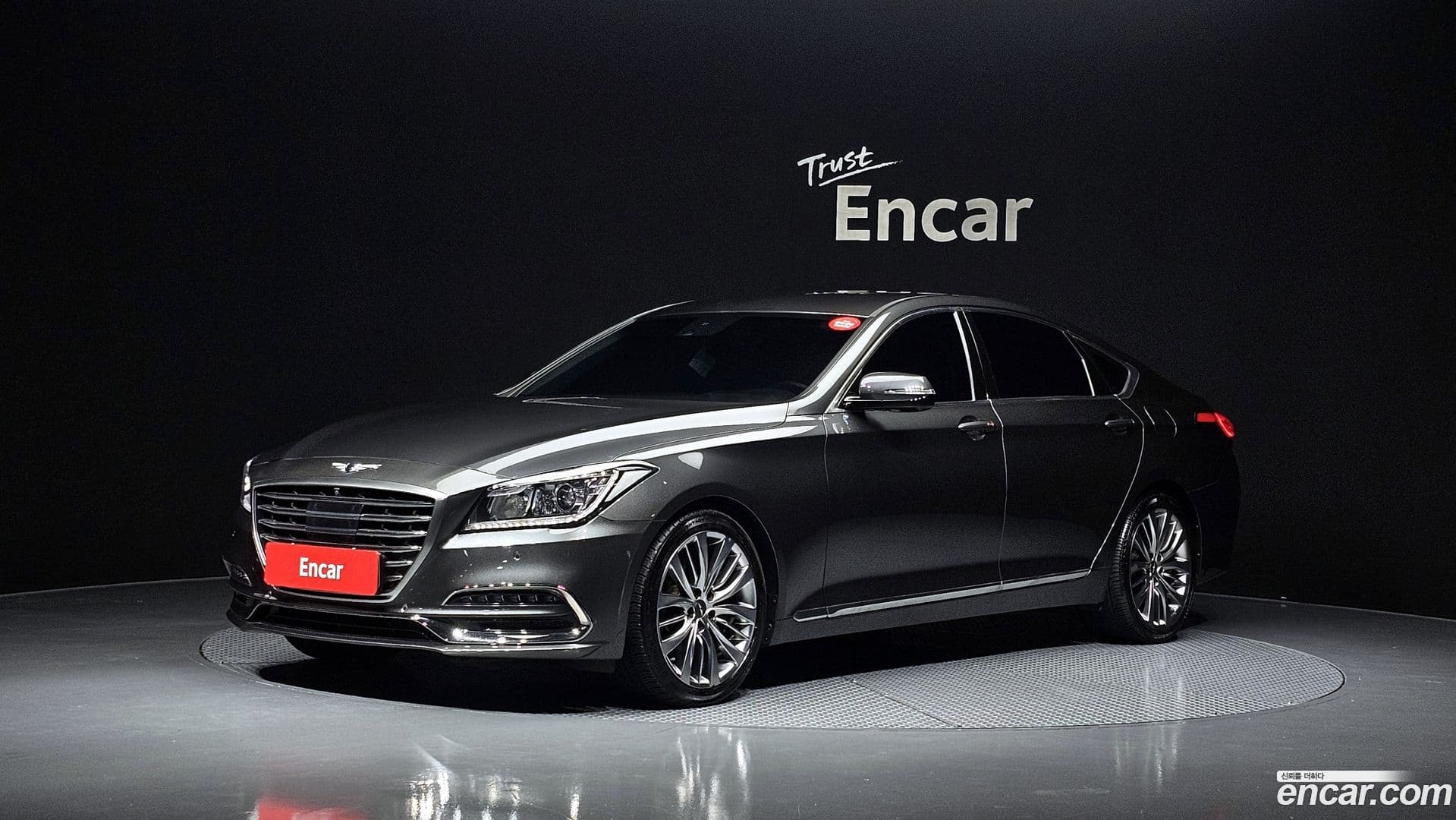 Main__Slider__Photo:G80 Genesis 2019.7-0