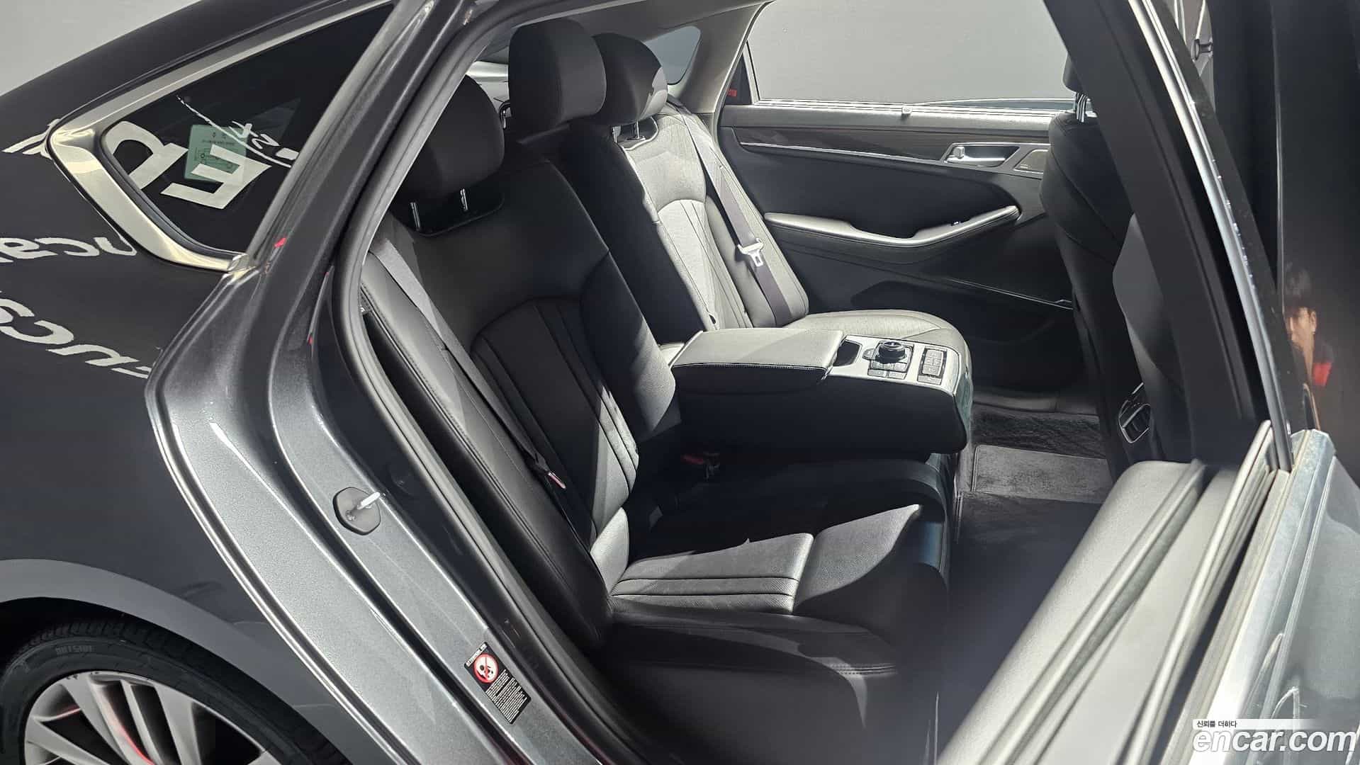 G80 Genesis 2019.7-OPTION-015